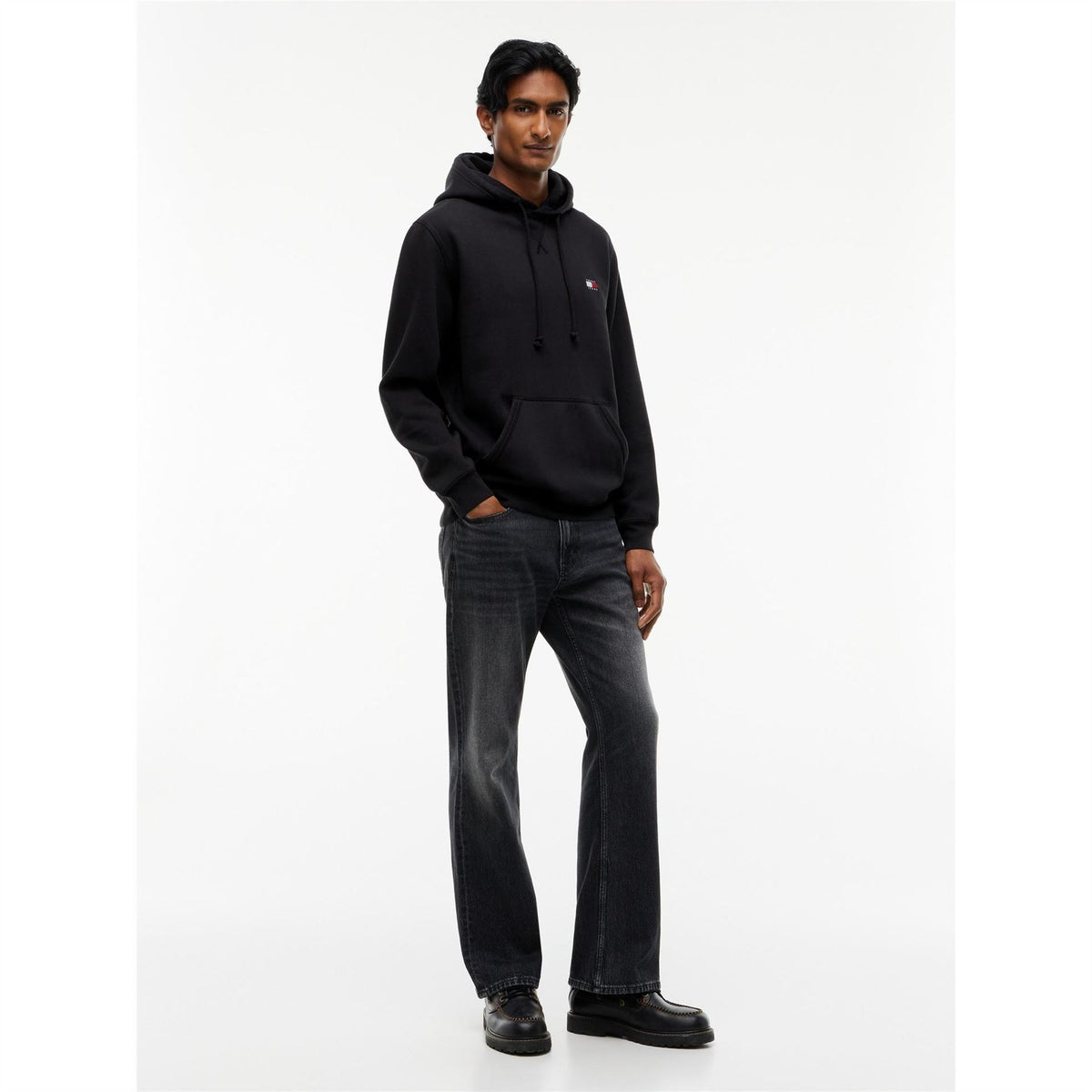 Tommy Jeans Badge Cotton Over The Head Hoodie