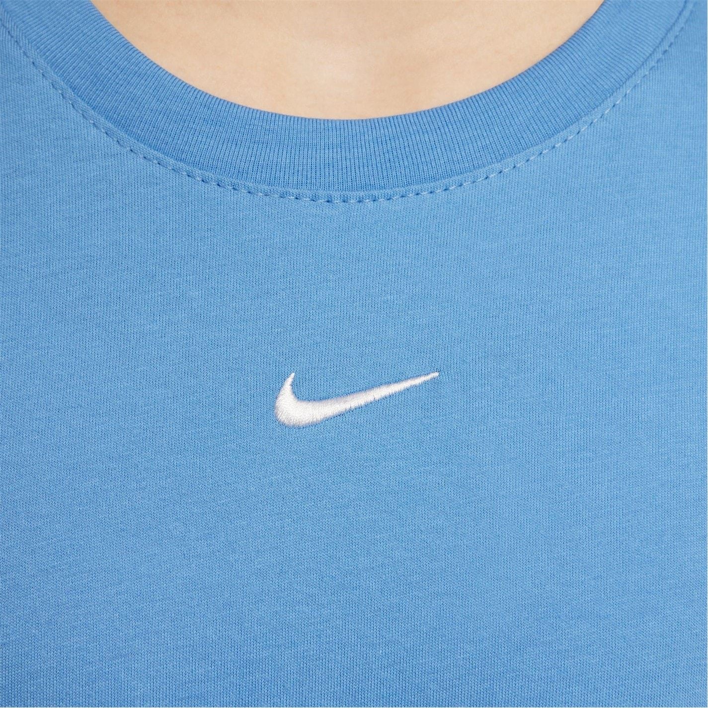Nike Sportswear Big Kids (girls) T-Shirt