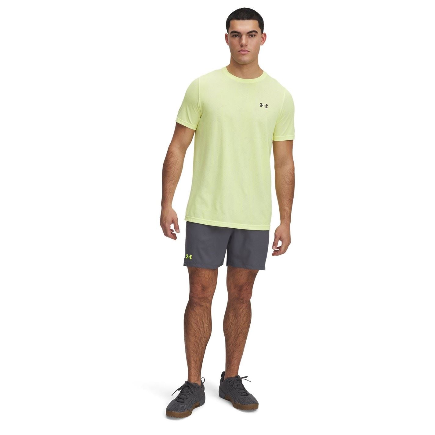 Under Armour Wov 6 Inch Bermuda Shorts