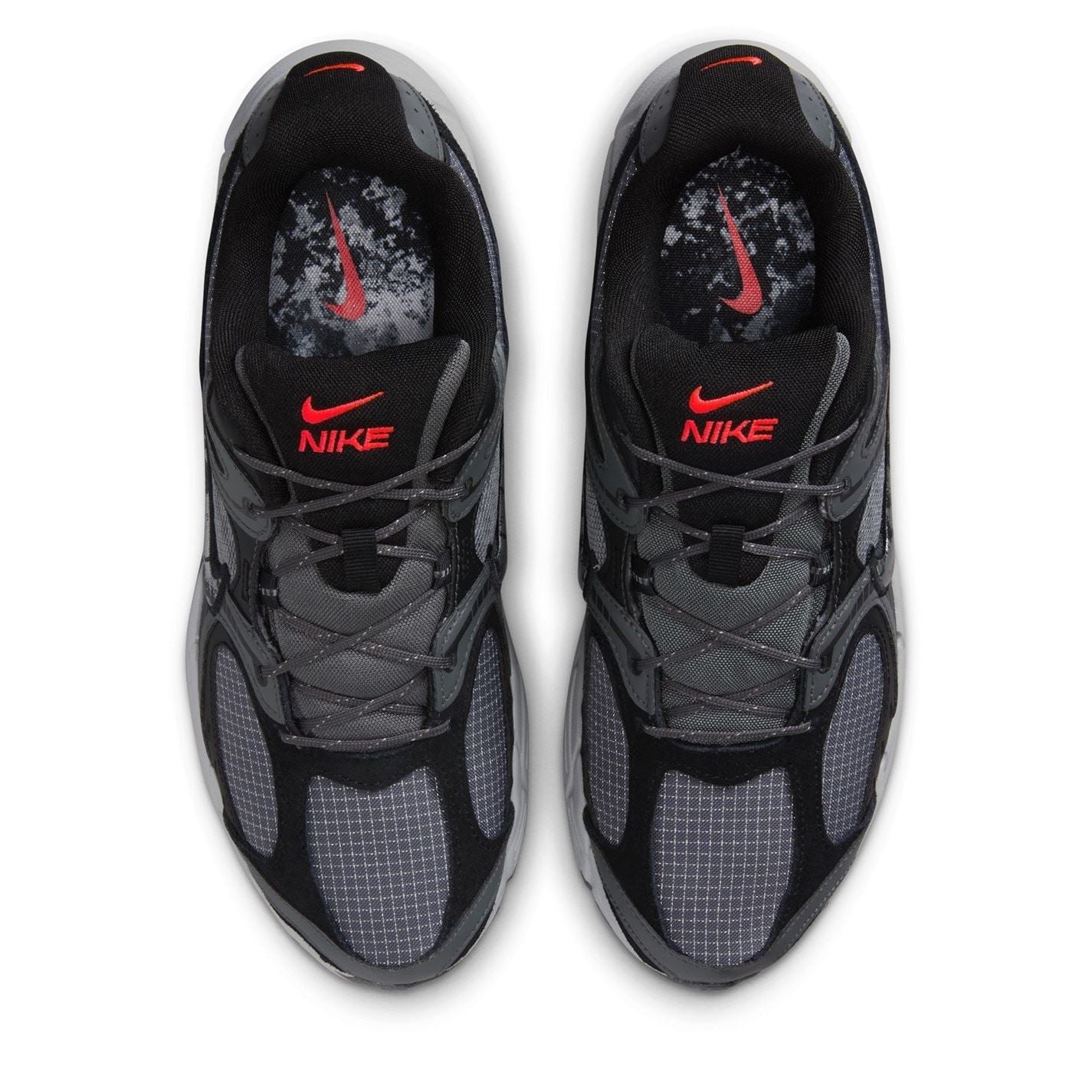 Nike Vomero 5 Running Flat Heel Trainers