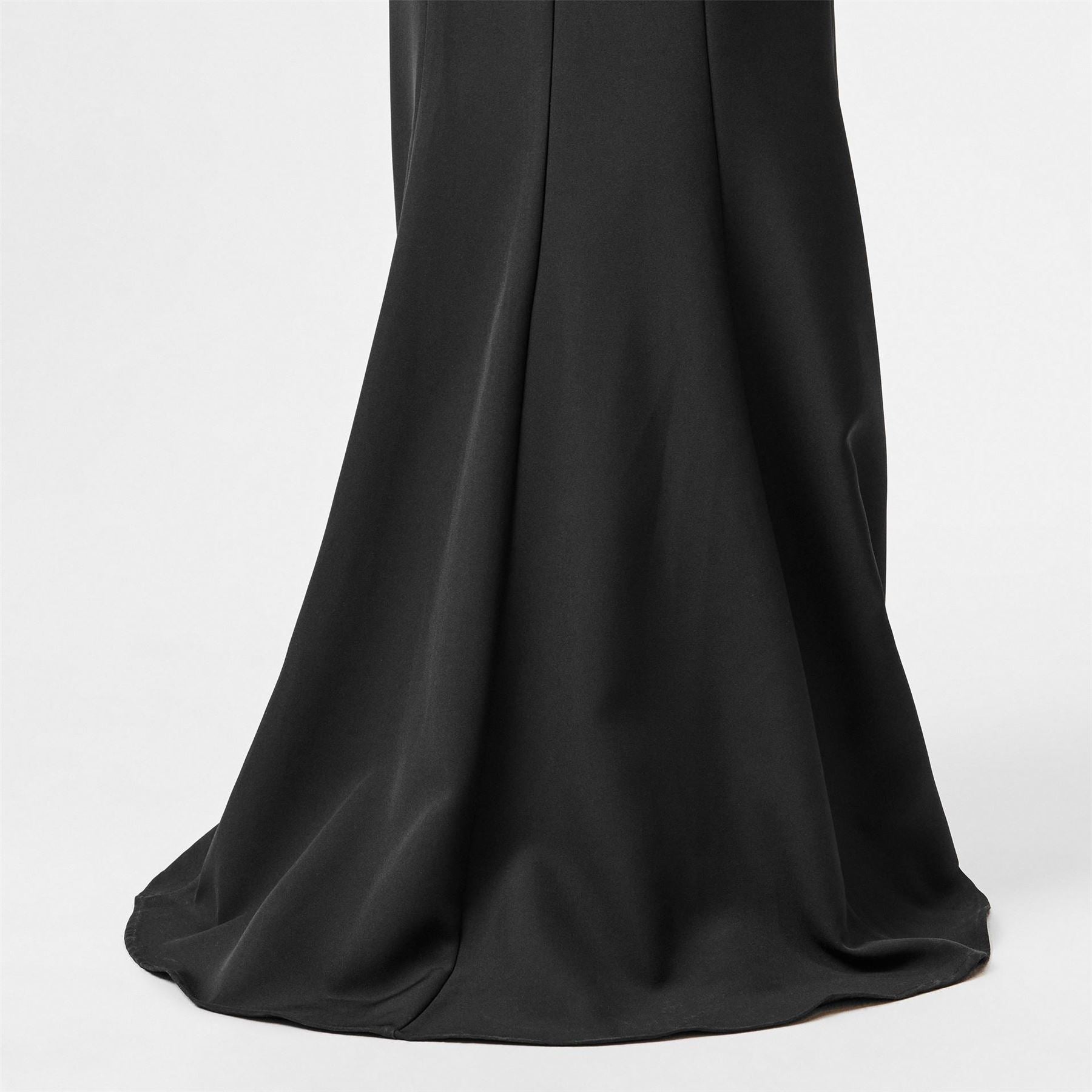 Jarlo Senia Ball Gown