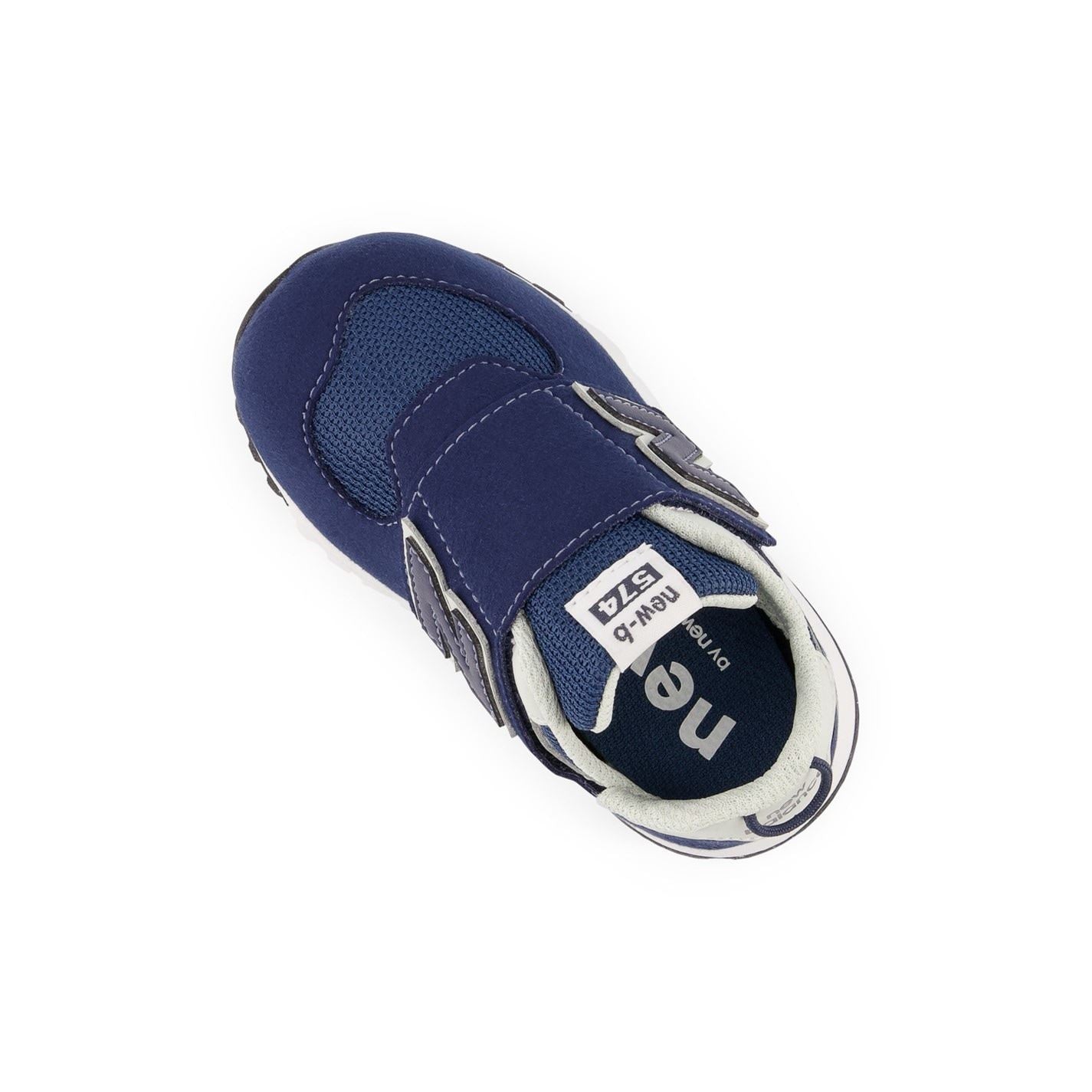 New Balance Wide Low Top Sneakers