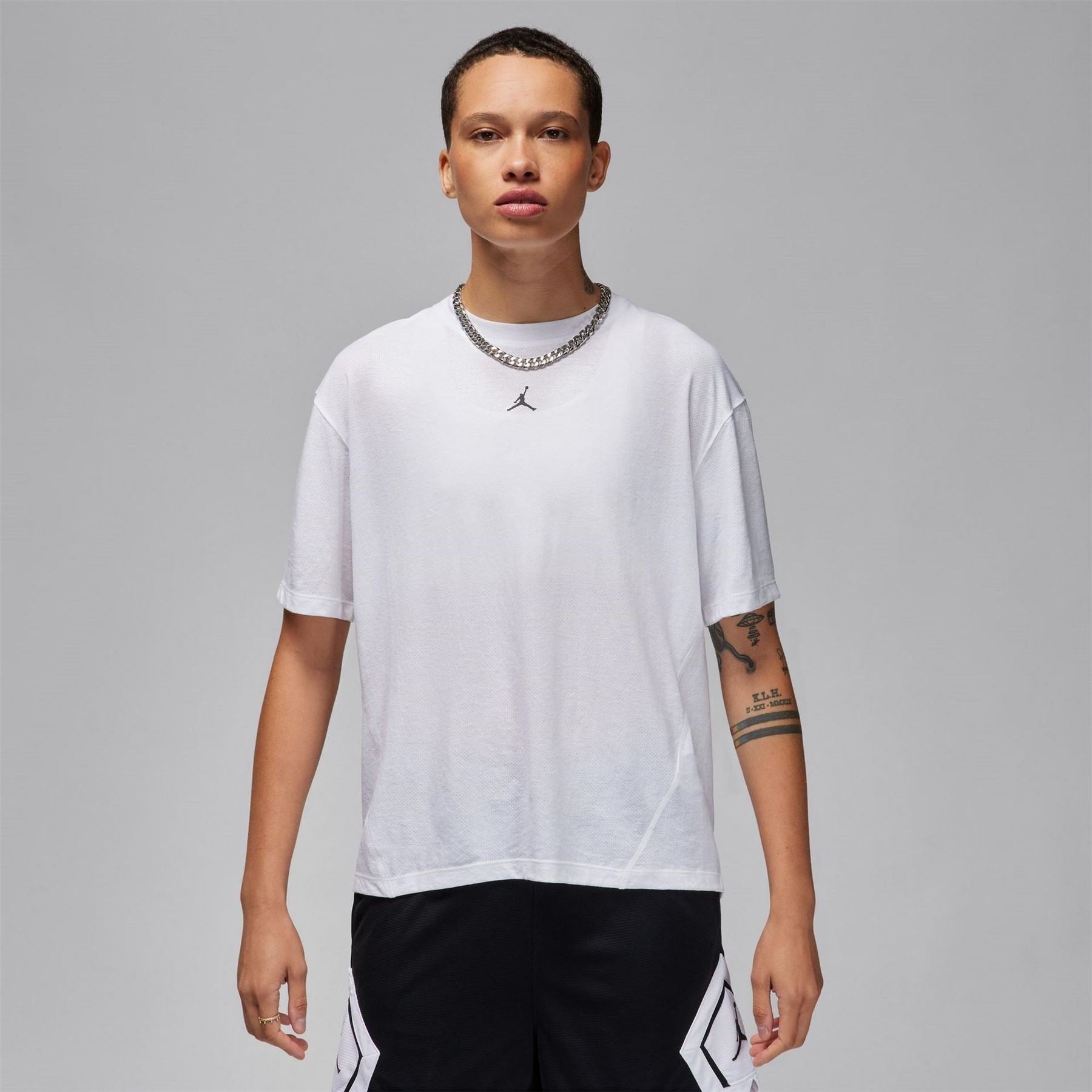 Nike Sport Diamond Crew Neck Regular Fit T-Shirt