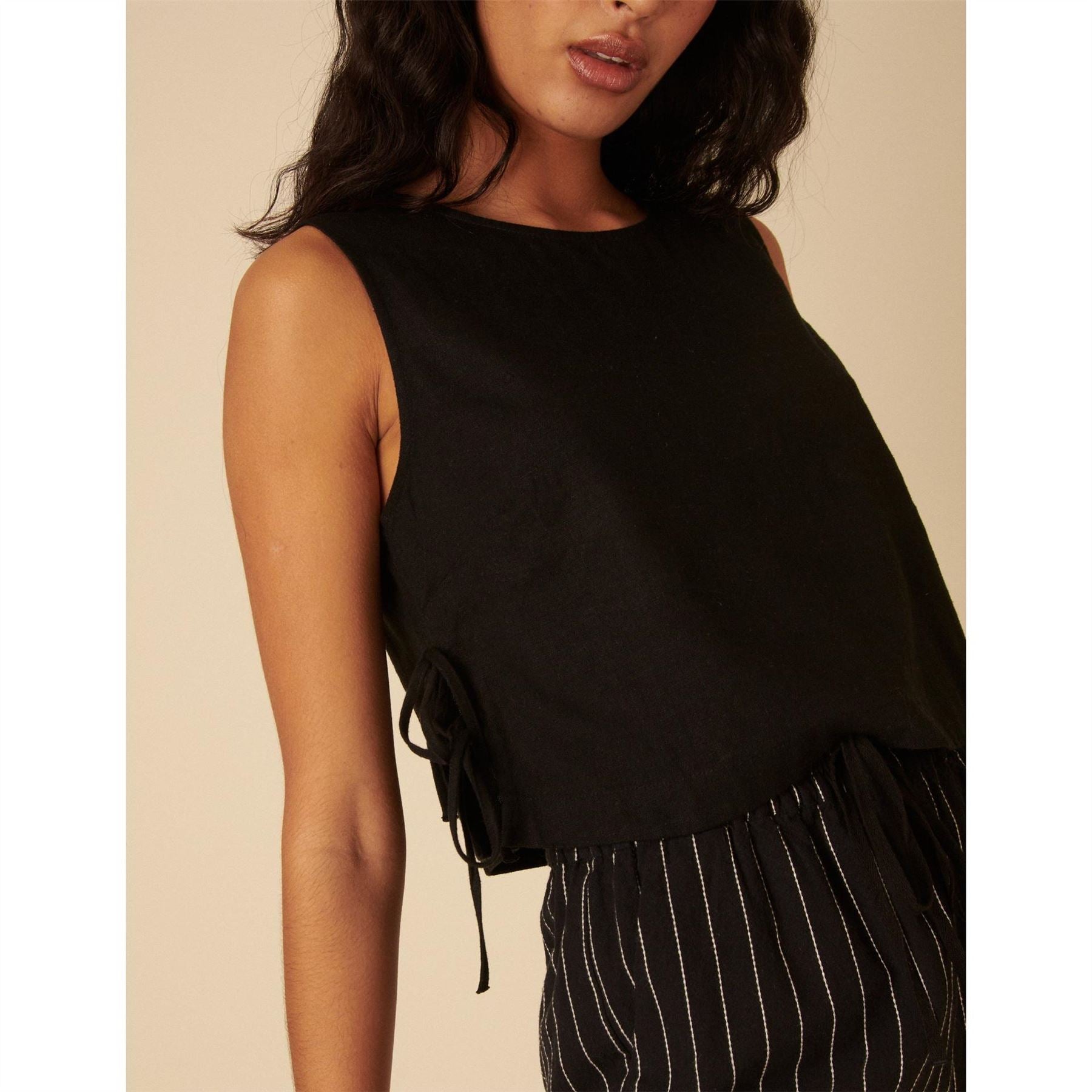 Nobodys Child Verity Crop Top