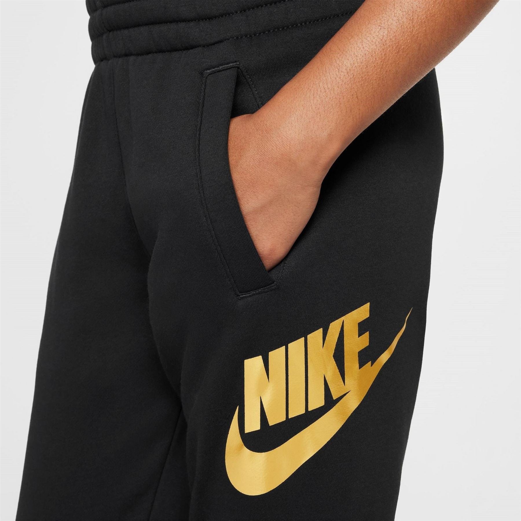 Nike Club Logo Print Slim Joggers
