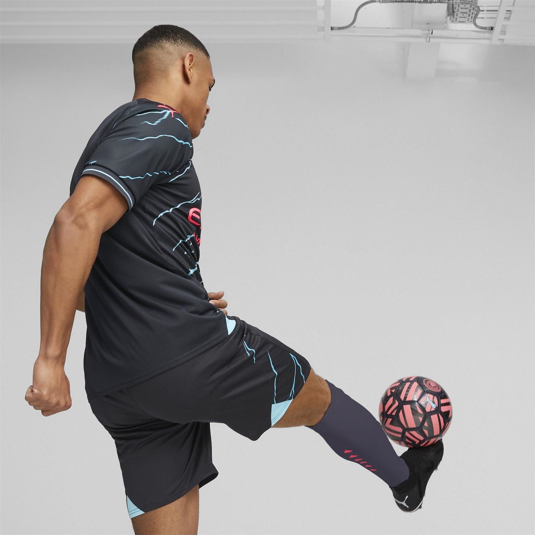 Puma Mens 3rd Jersey Replica Football Shirt