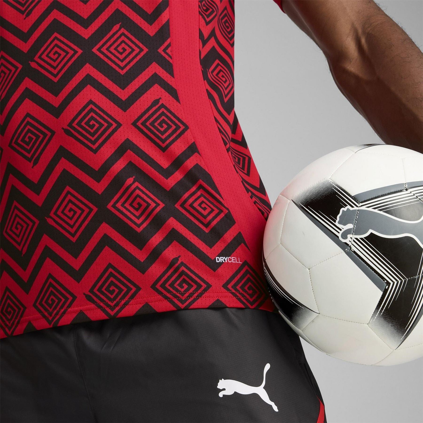Puma Mens Prematch Ss Jersey Football Shirt