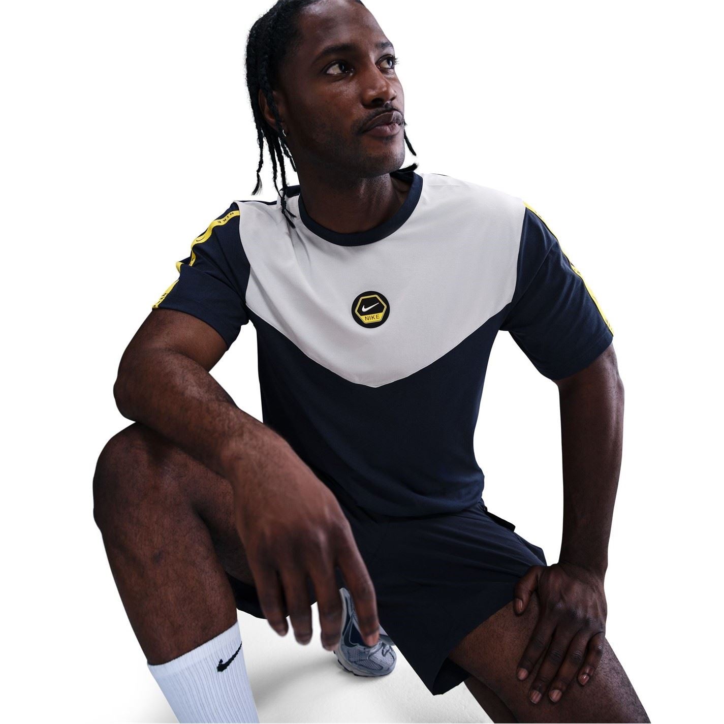 Nike Regular Fit Short Sleeve Crew Neck T-Shirt