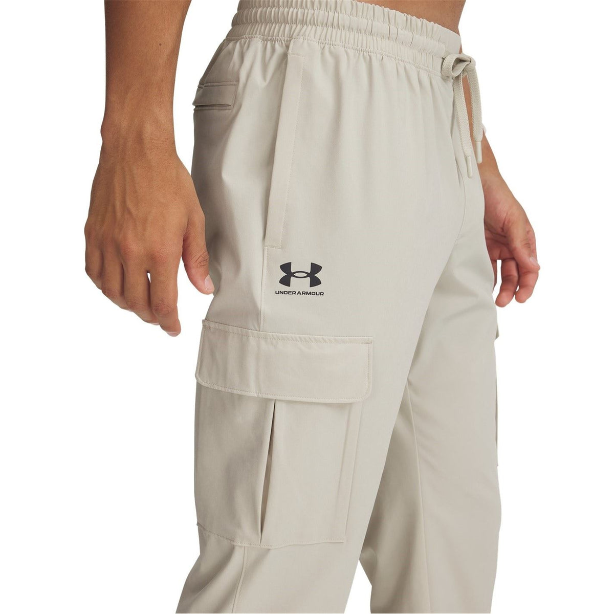 Under Armour Vibe Solid Patterned Straight Combat Pants