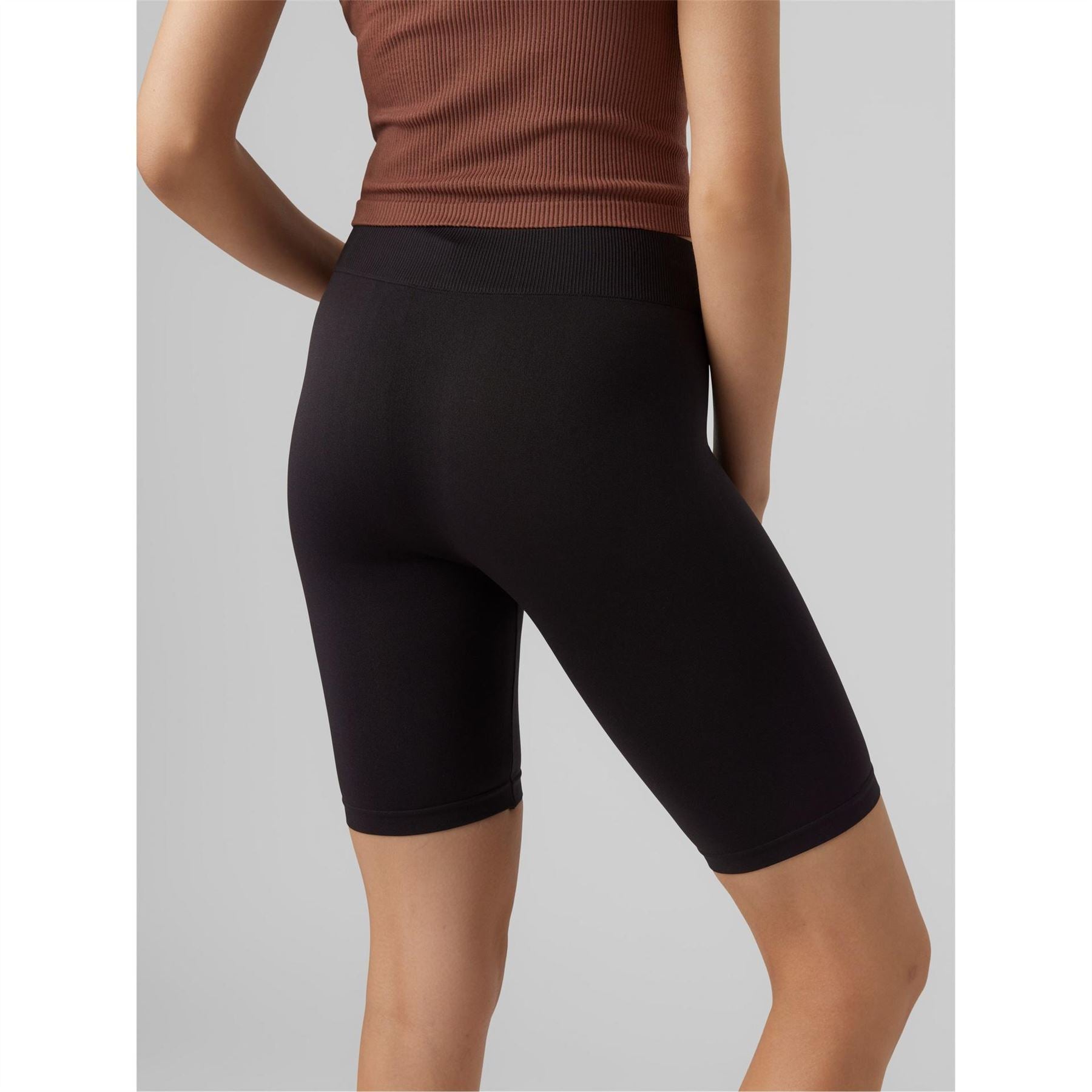 Vero Moda Jackie Biking Slim Fit Shorts