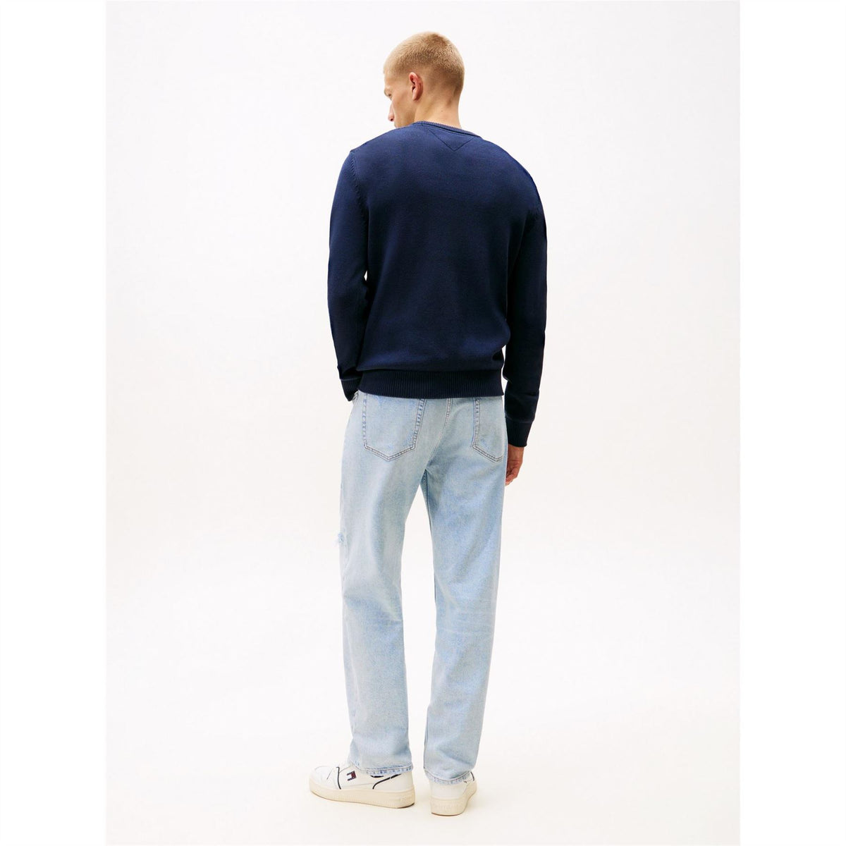 Tommy Jeans Slim Ess Cotton Slim Fit Crew Neck Jumper