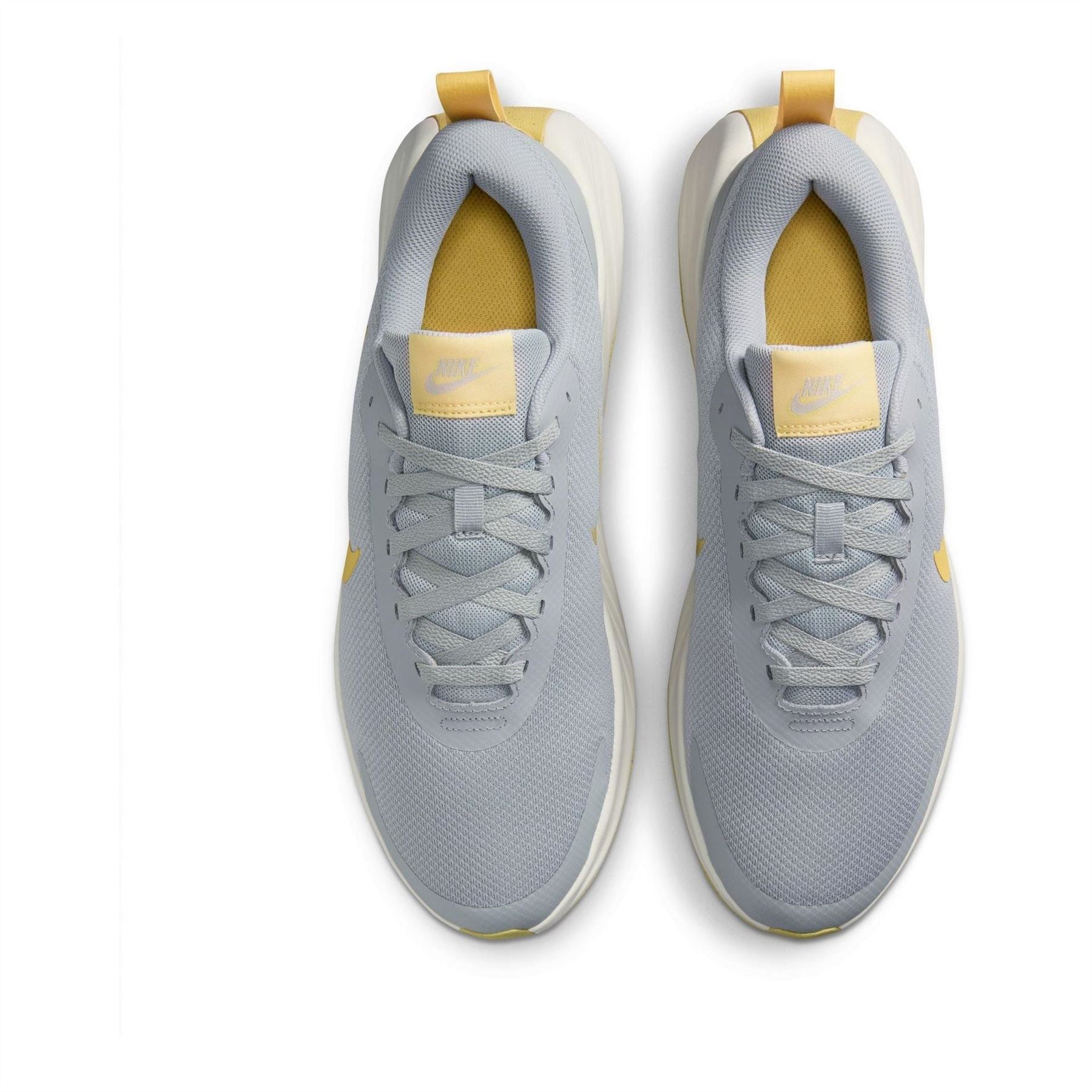 Nike Legend Essential 4 Low Top Trainers