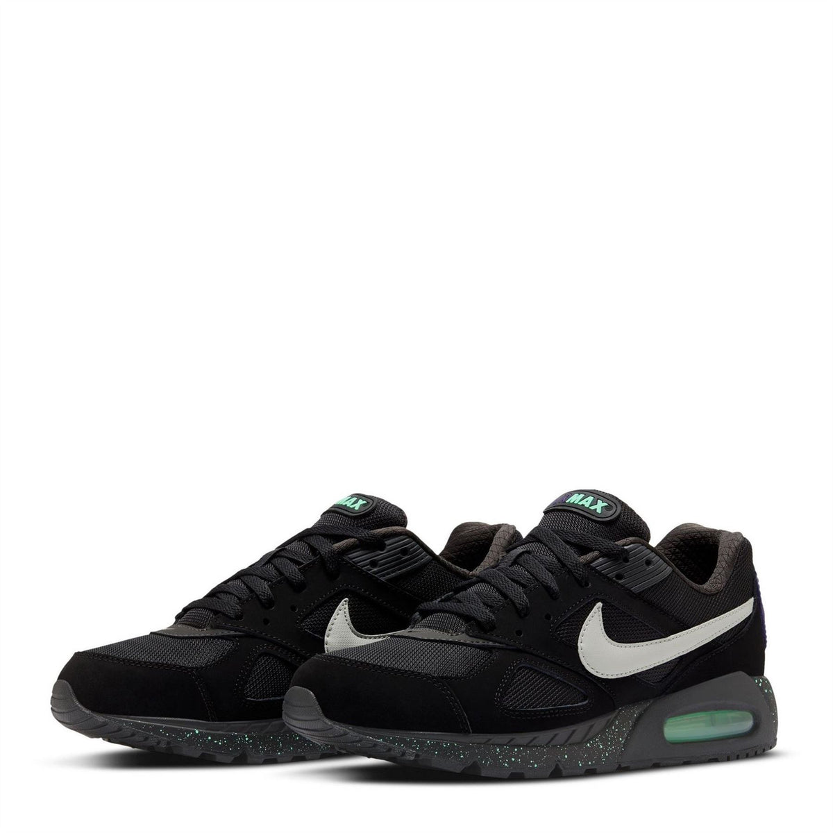 Nike Air Max Ivo Trainers