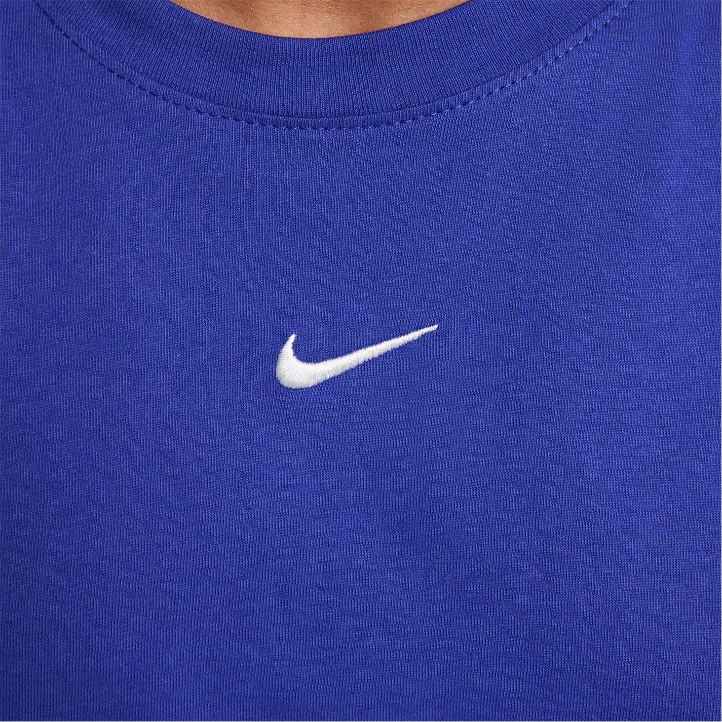 Nike Sportswear Big Kids (girls) T-Shirt