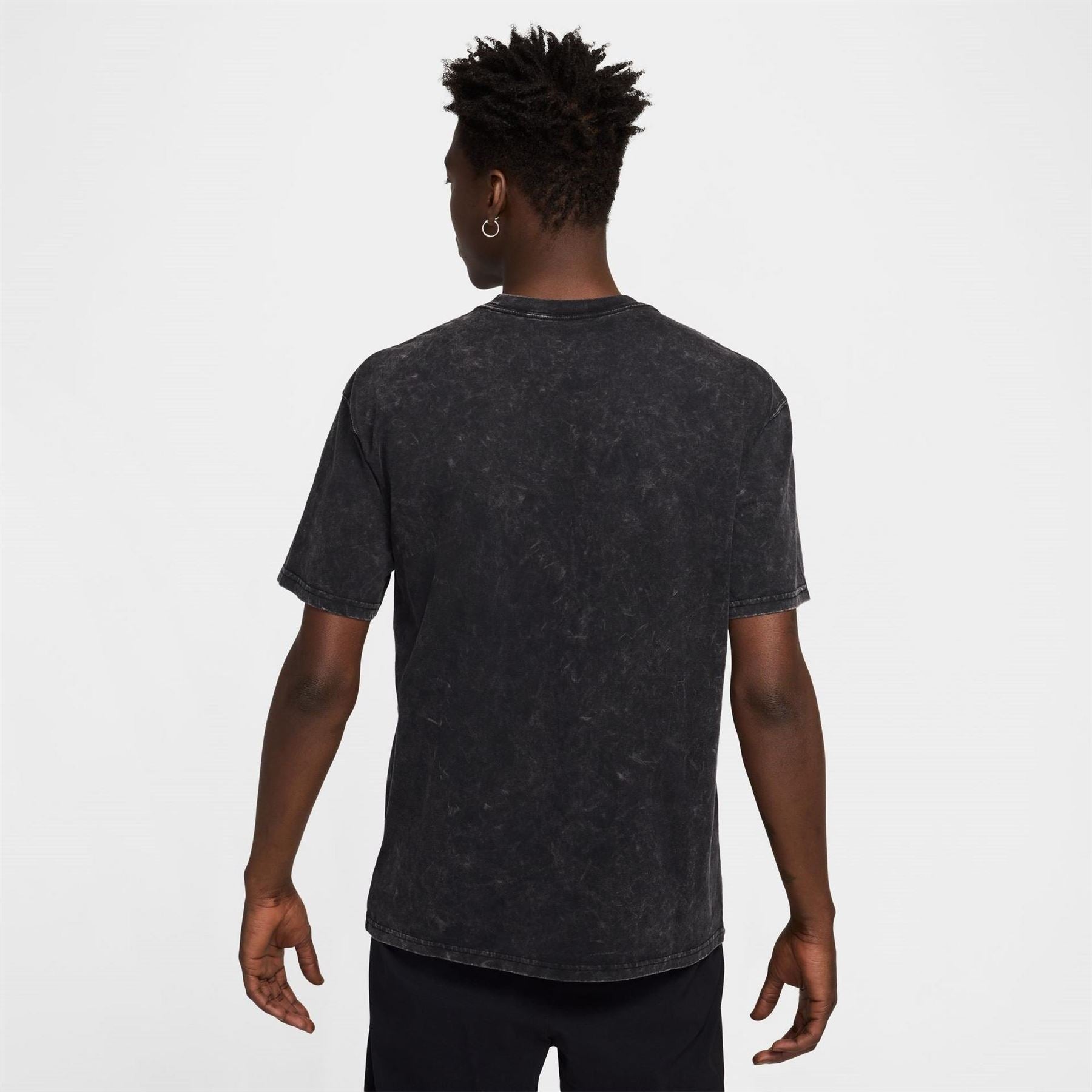 Nike Mens Liverpool Essentials T-Shirt