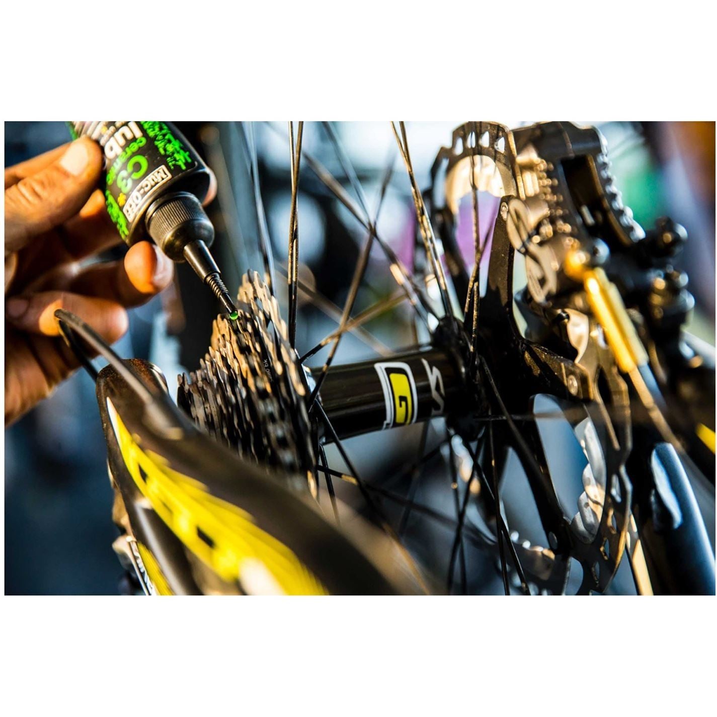 Muc-Off Off C3 Ceramic Dry Lube   120ml