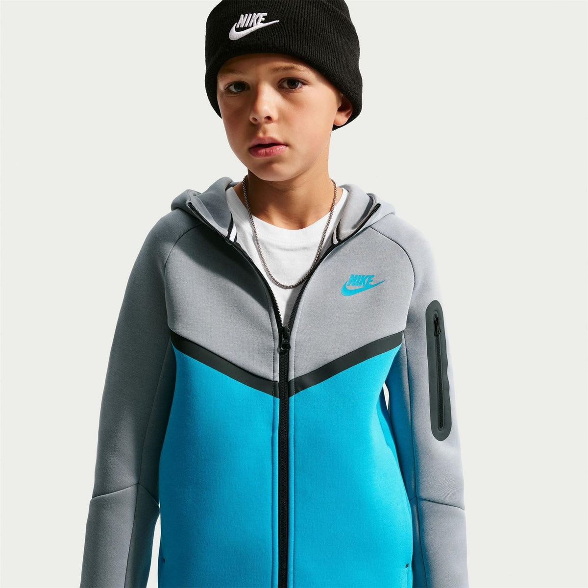 Nike Tech Fleece Regular Fit Hooded Sweatshirt Jacket