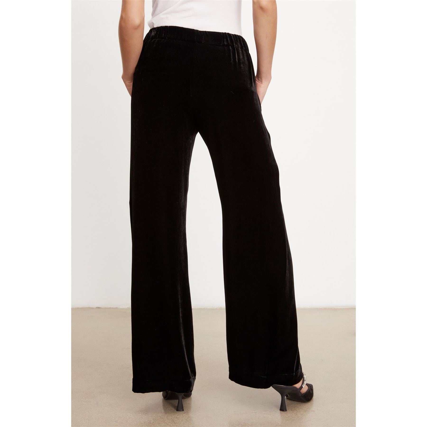 Velvet by Graham and Spencer Silk Solid Patterned Wide Leg Trousers