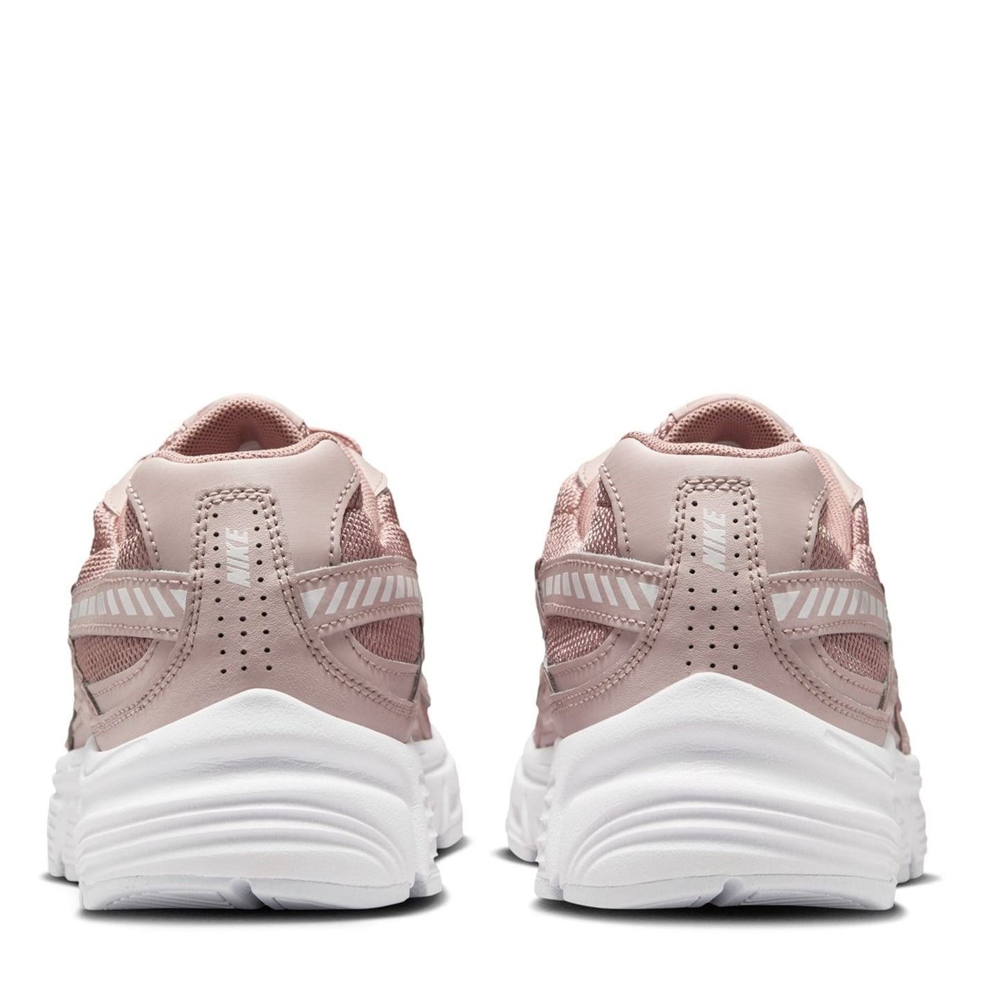 Nike Womens Initiator Running Shoe