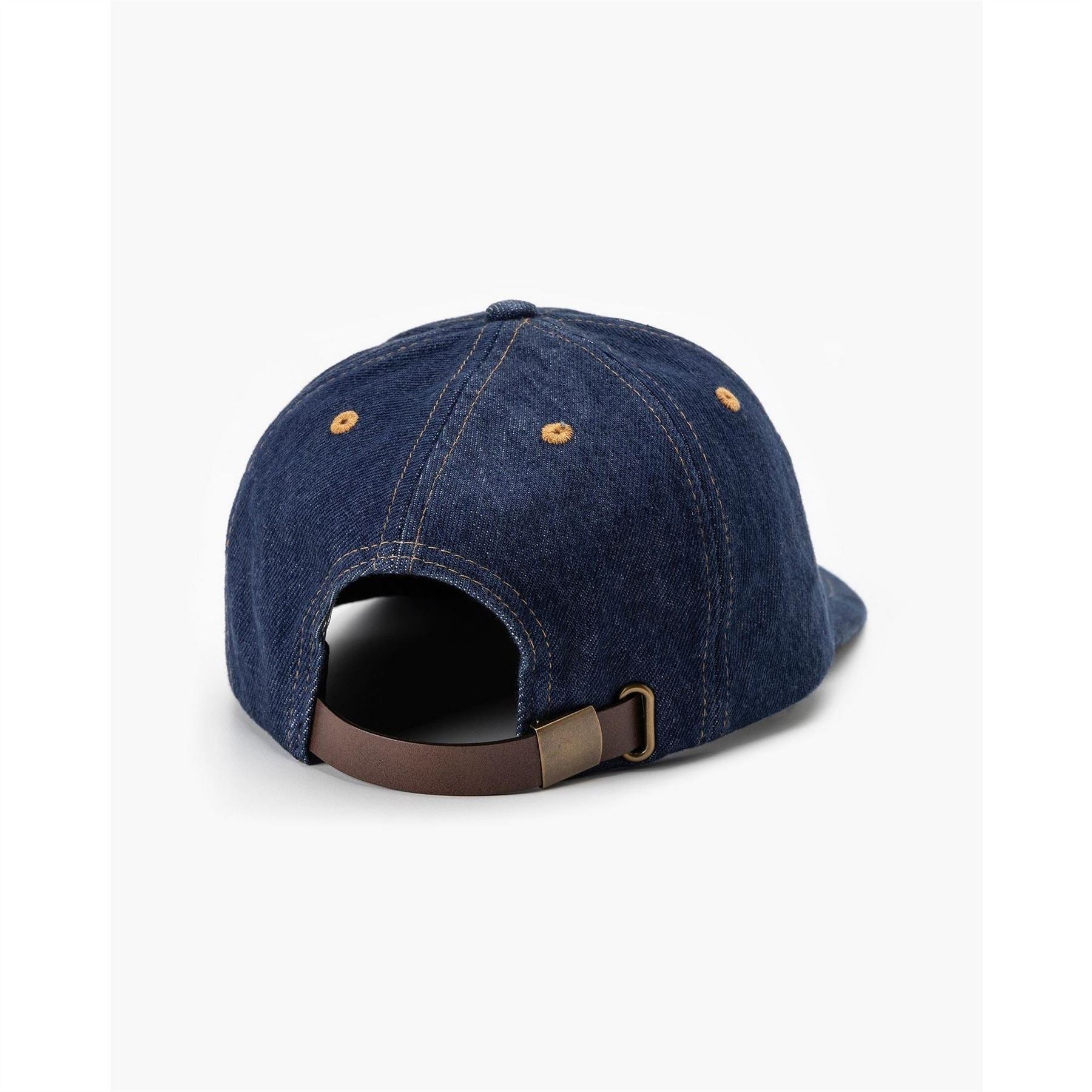Levis Heritage Logo Curved Brim Dad Cap