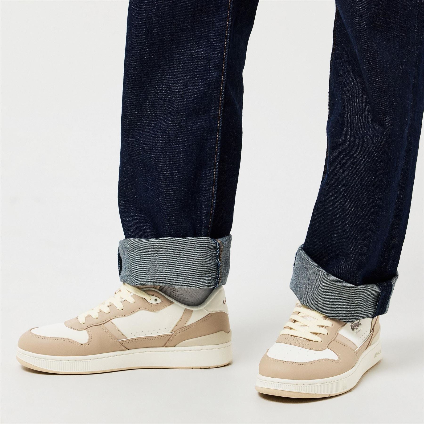 Lacoste T Clip Low Top Built-In Heel Sneakers