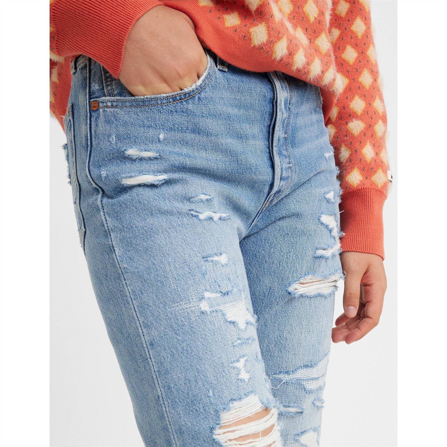 Levis 501 Distressed Regular Fit Jeans