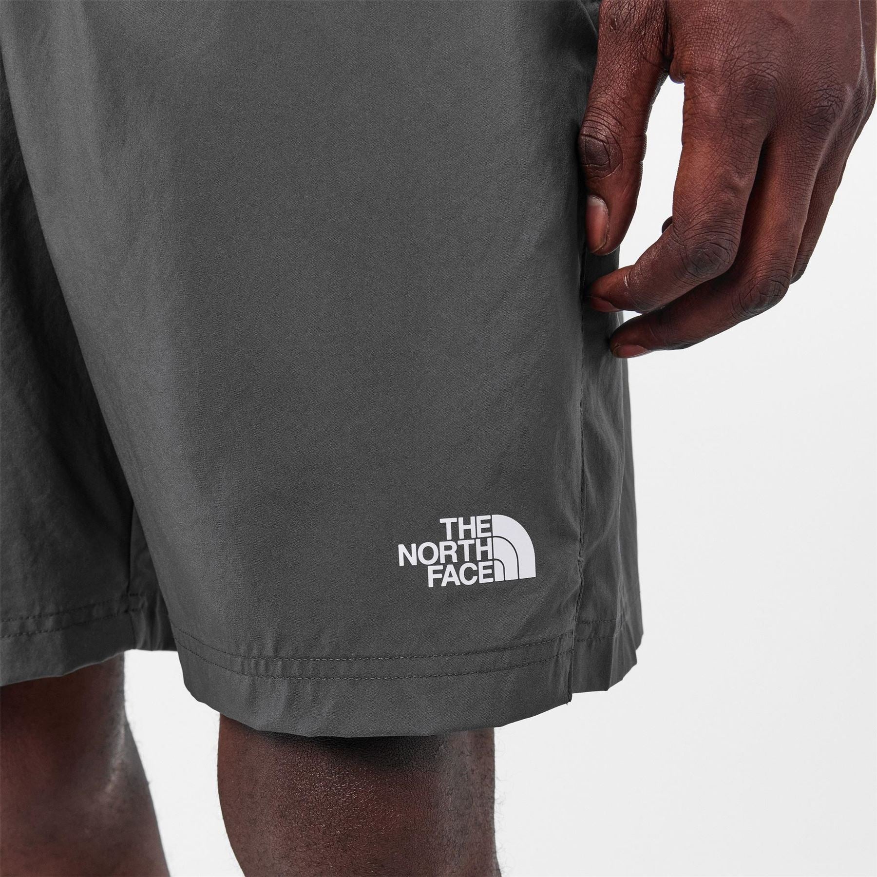 The North Face 247 Woven Shorts