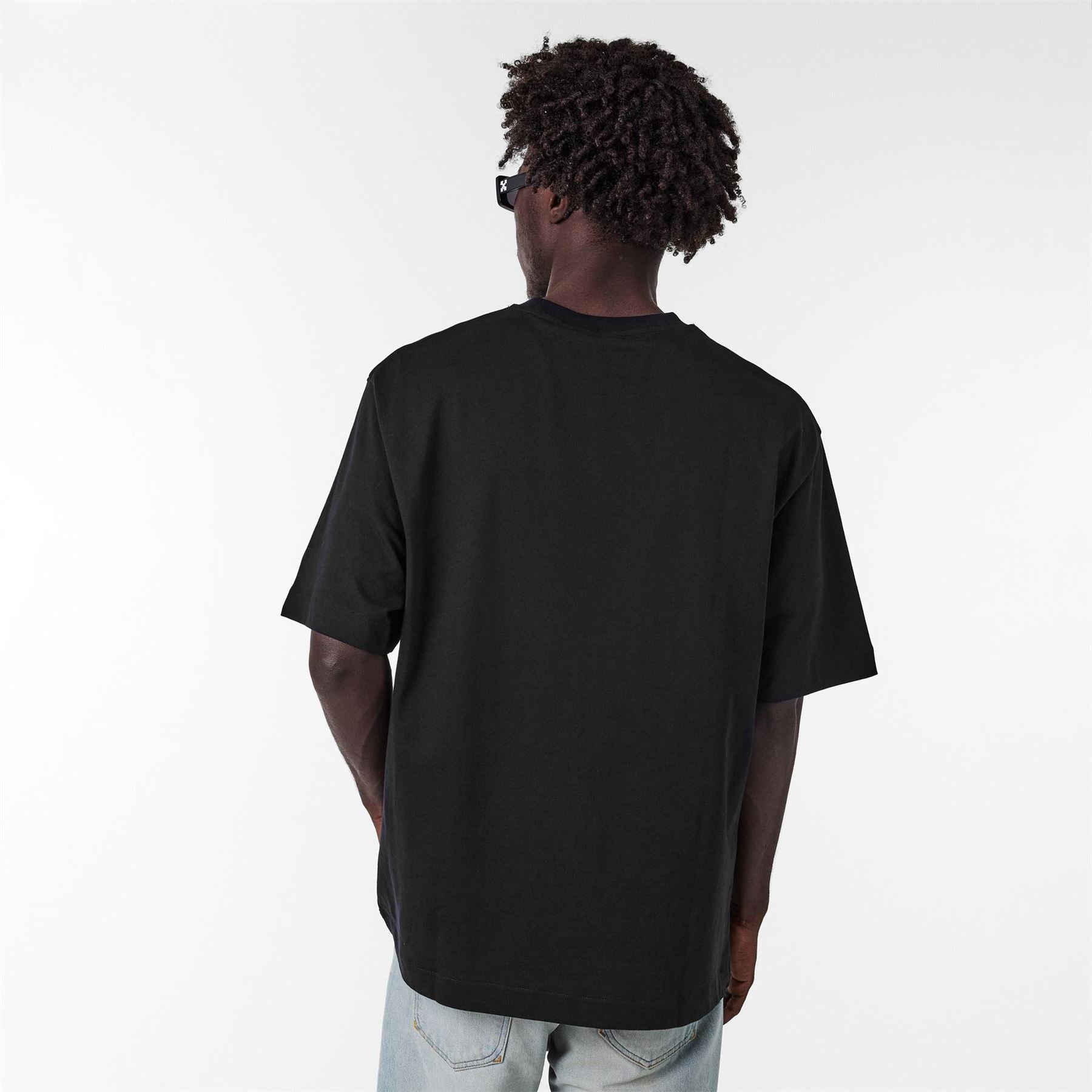 Off White Outline Skate Regular Fit T-Shirt