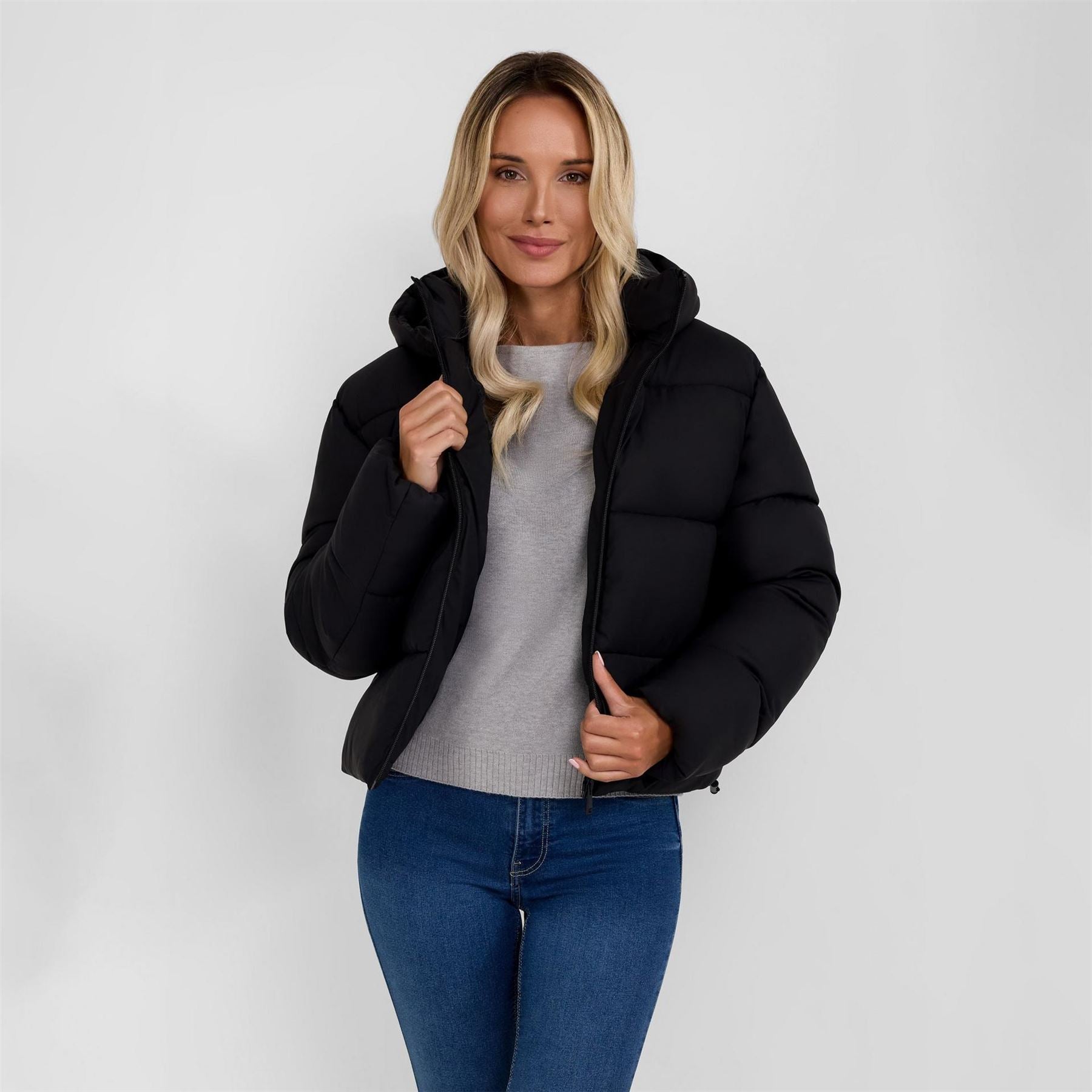Minoti Women Short Water Repellent Quilted Jacket With Hood And High Collar Black