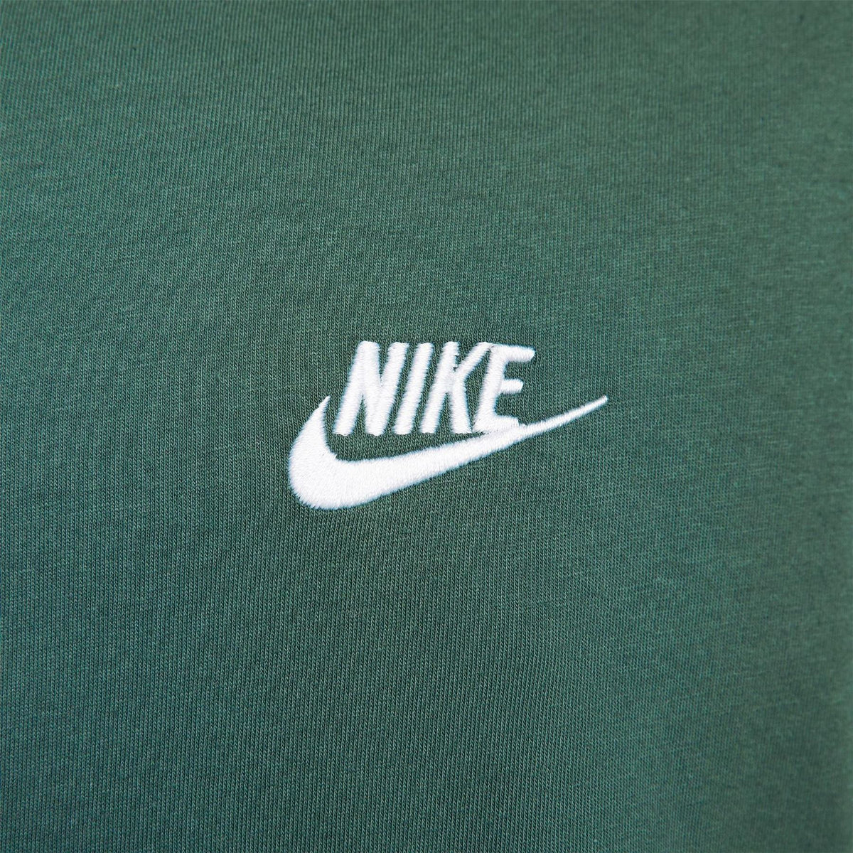 Nike Mens Sportswear Club T-Shirt