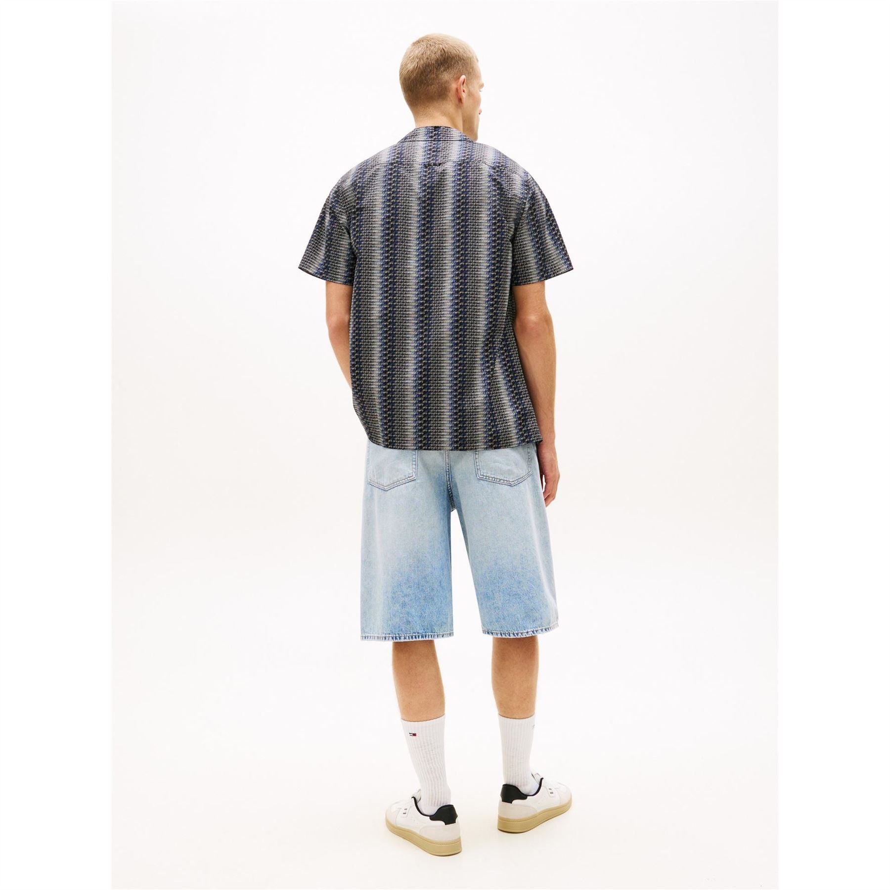 Tommy Jeans Patterned Short Sleeve Shirt