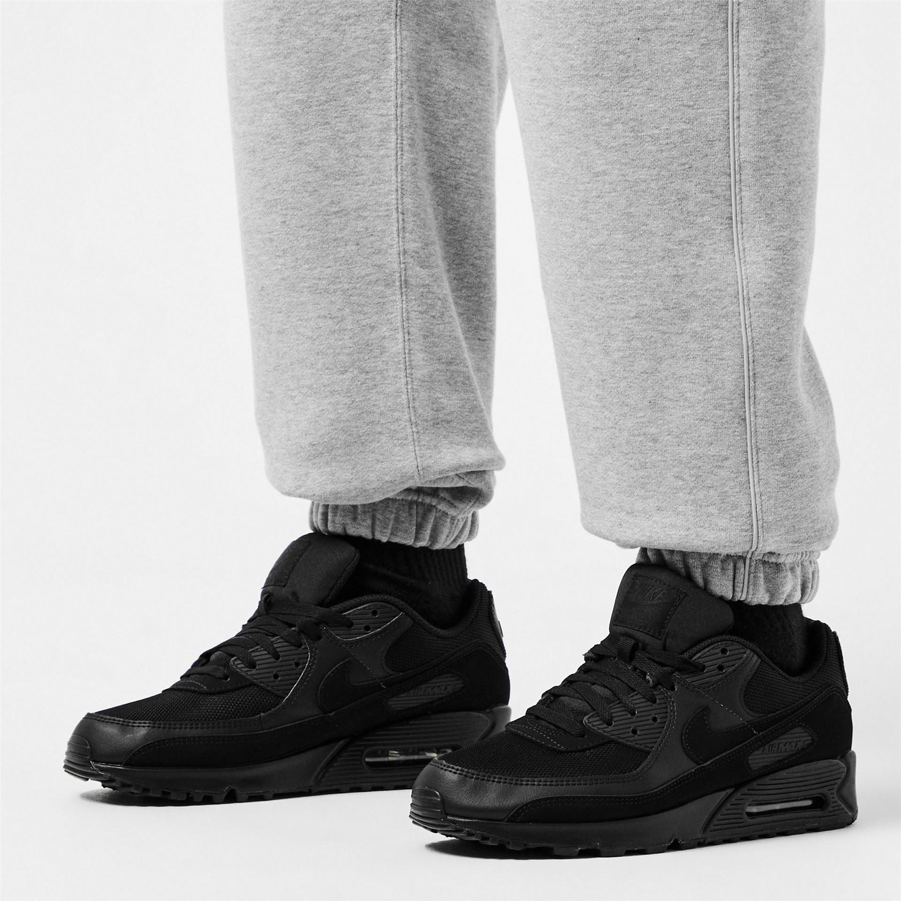 Nike Mens Air Max 90 Trainers