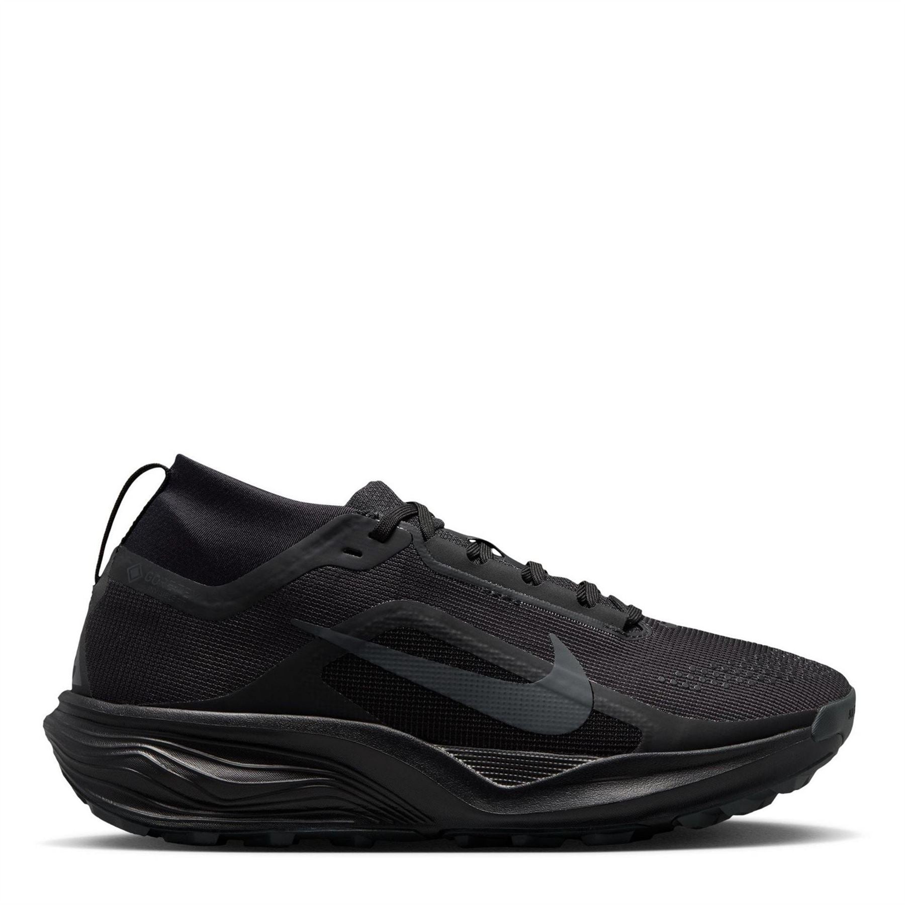 Nike ACG Peg Trail Gore-Tex Low Top Sneakers