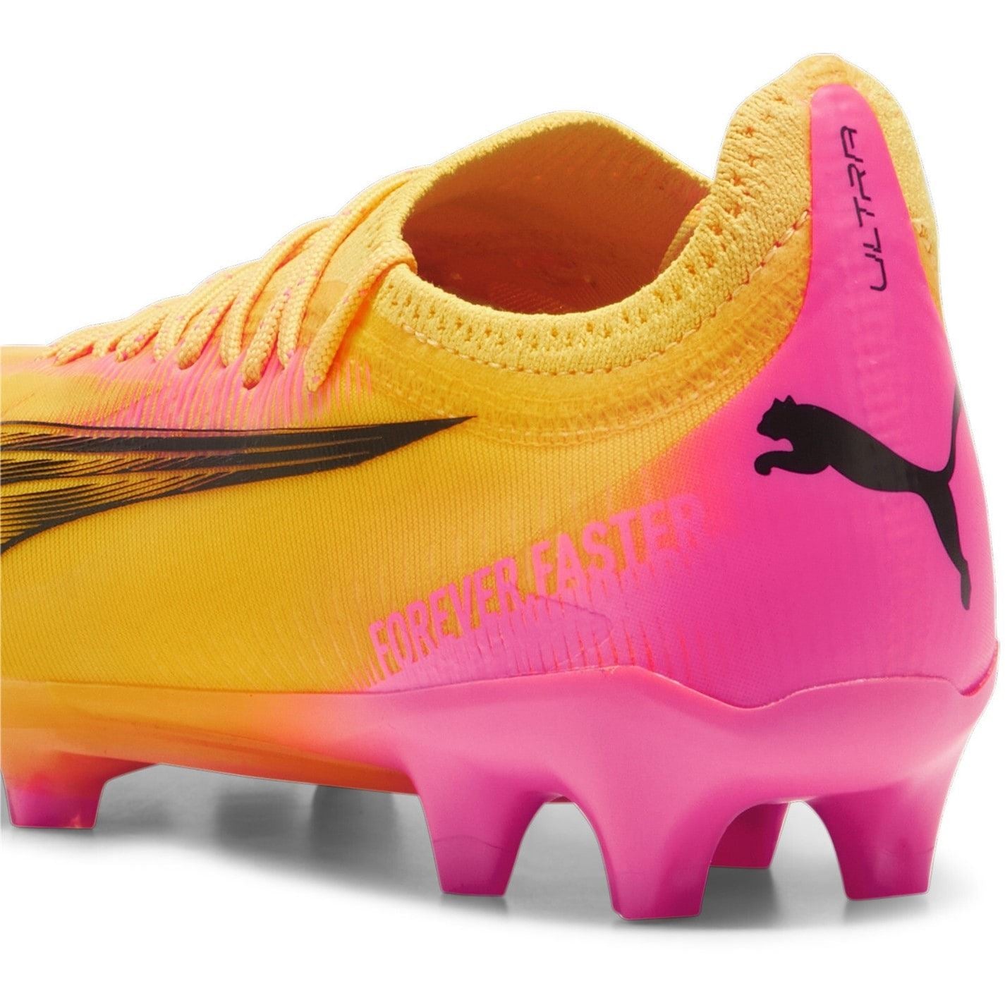 Puma Womens Ultra Ultimates.1 Firm Ground Football Boots