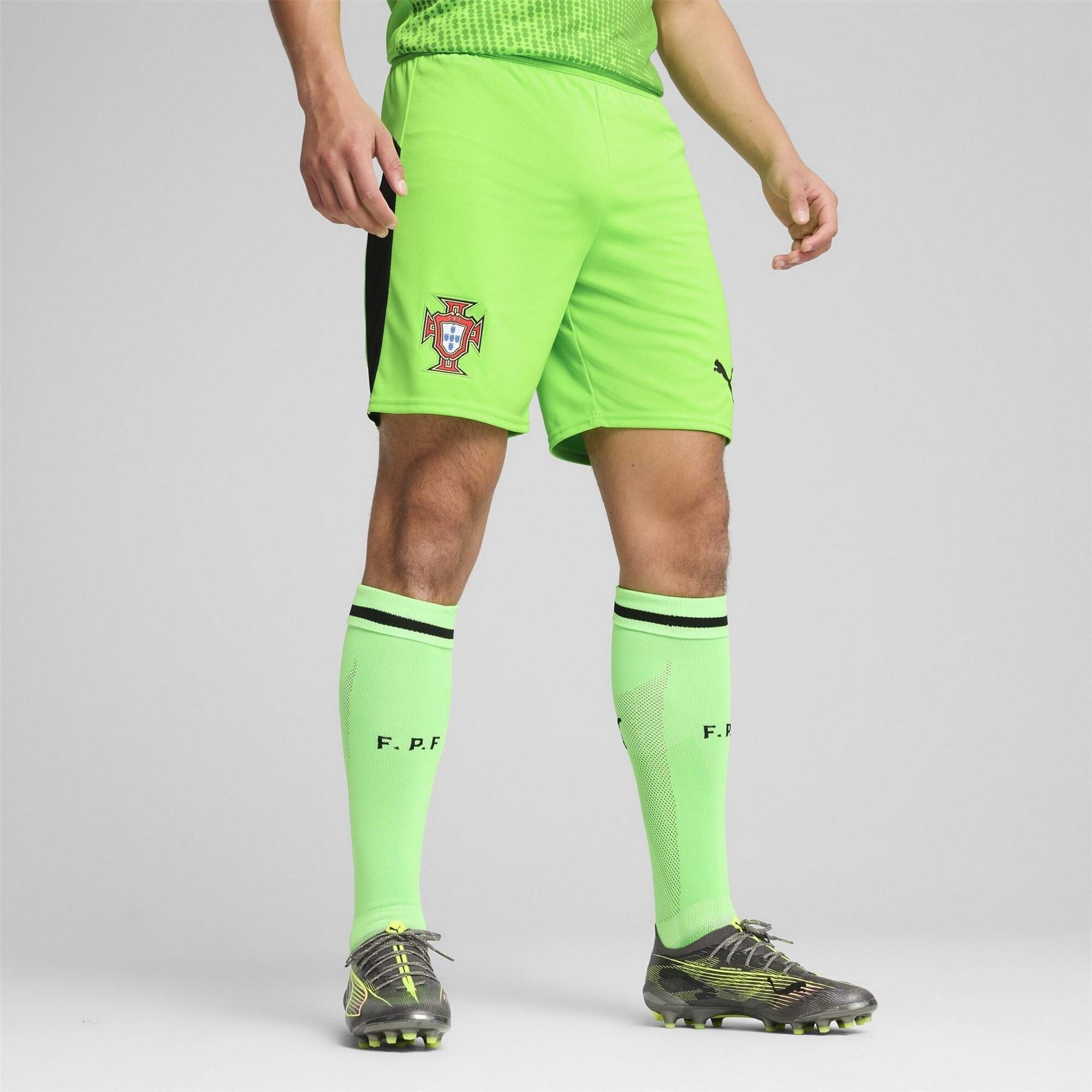 Puma Mens Gk Shorts Replica Goalkeeper Shorts