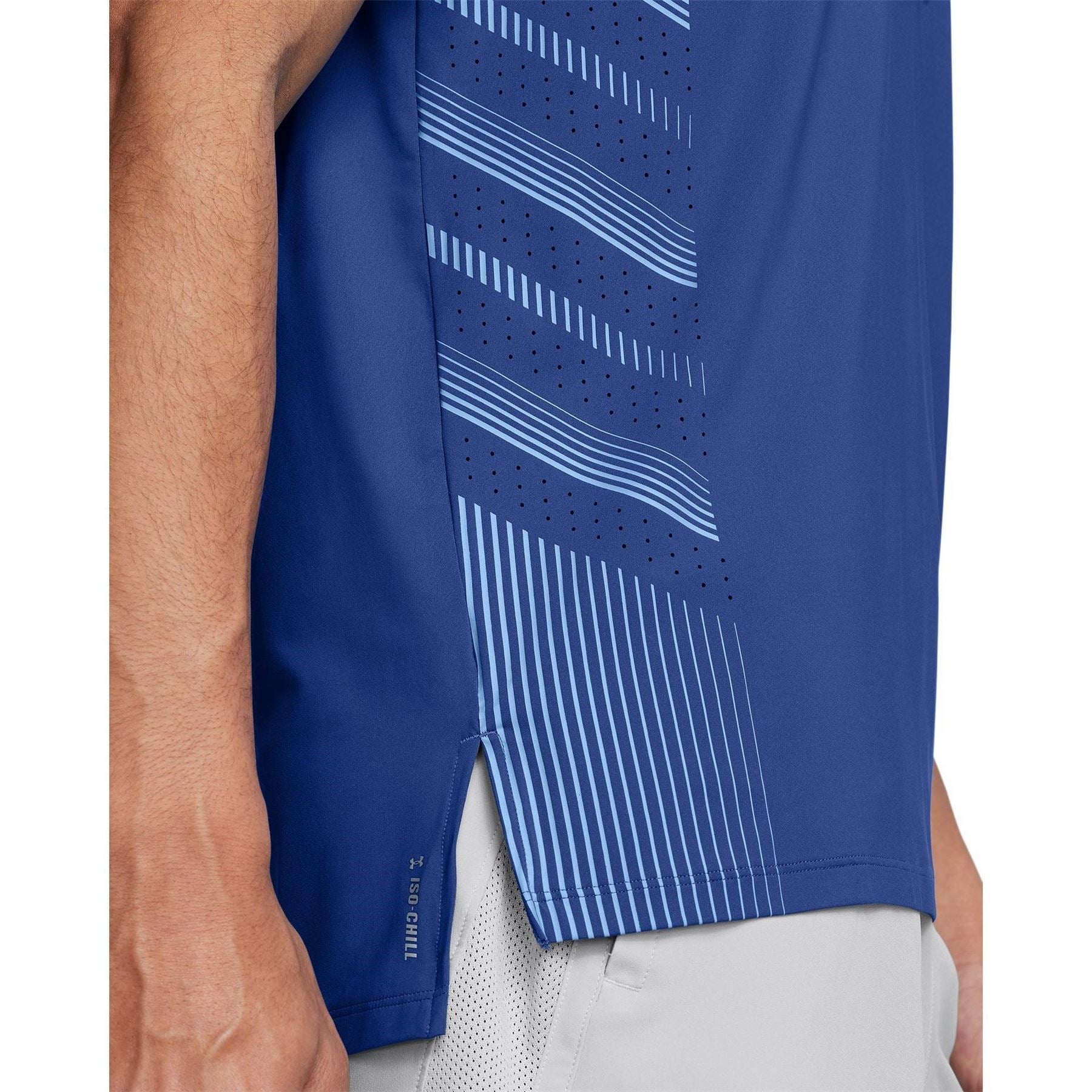 Under Armour Mens Launch Elite Graphic T-Shirt.