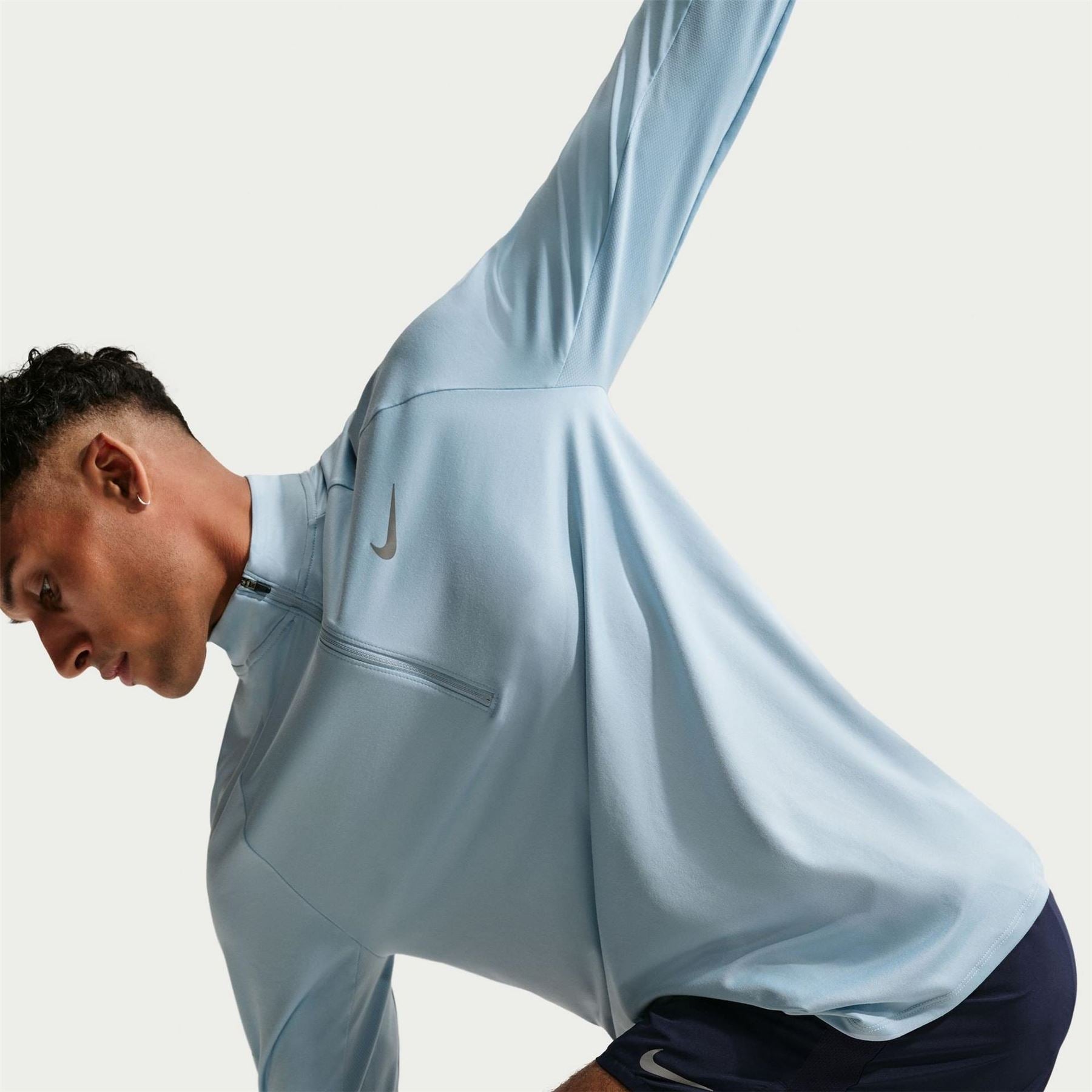 Nike Stride Zip Neck Regular Fit T-Shirt