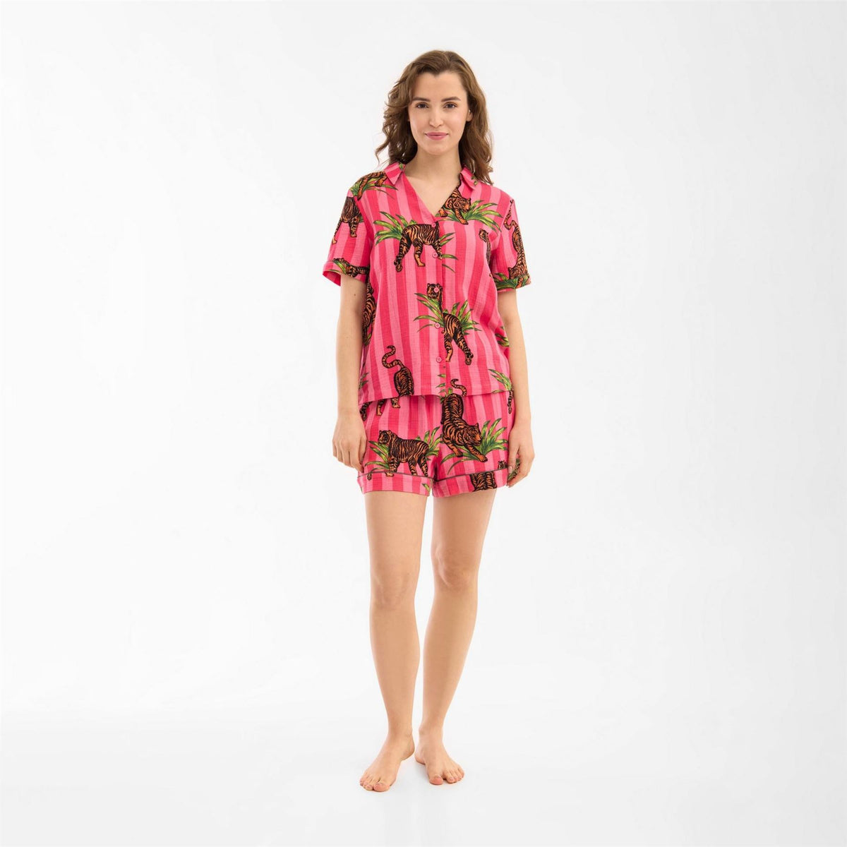 Chelsea Peers Collared Neck Long Sleeve Pyjama Set