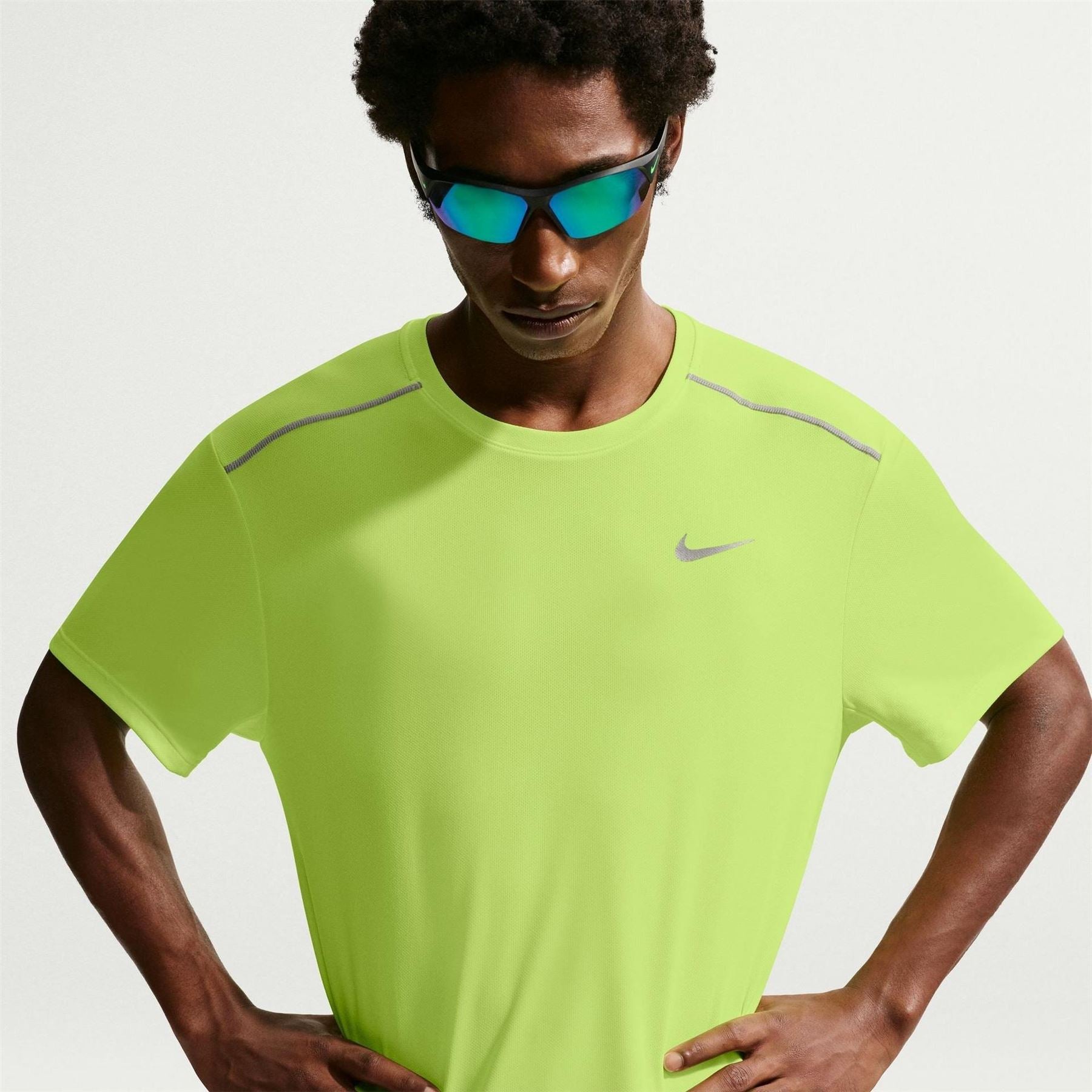 Nike Mens Drifit Miler Running Top