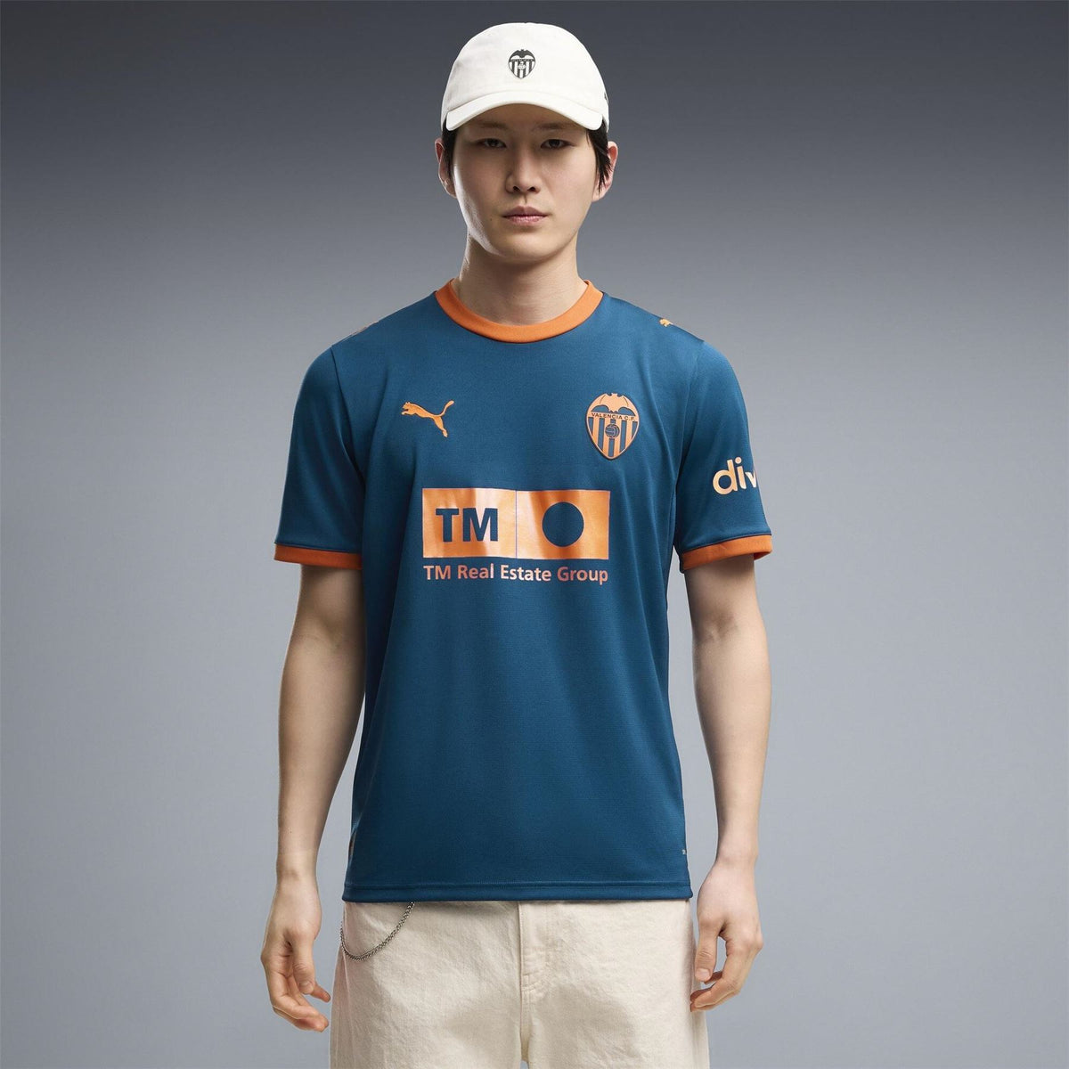 Puma Valencia Away 2024 25 Short Sleeve Crew Neck Football Shirt