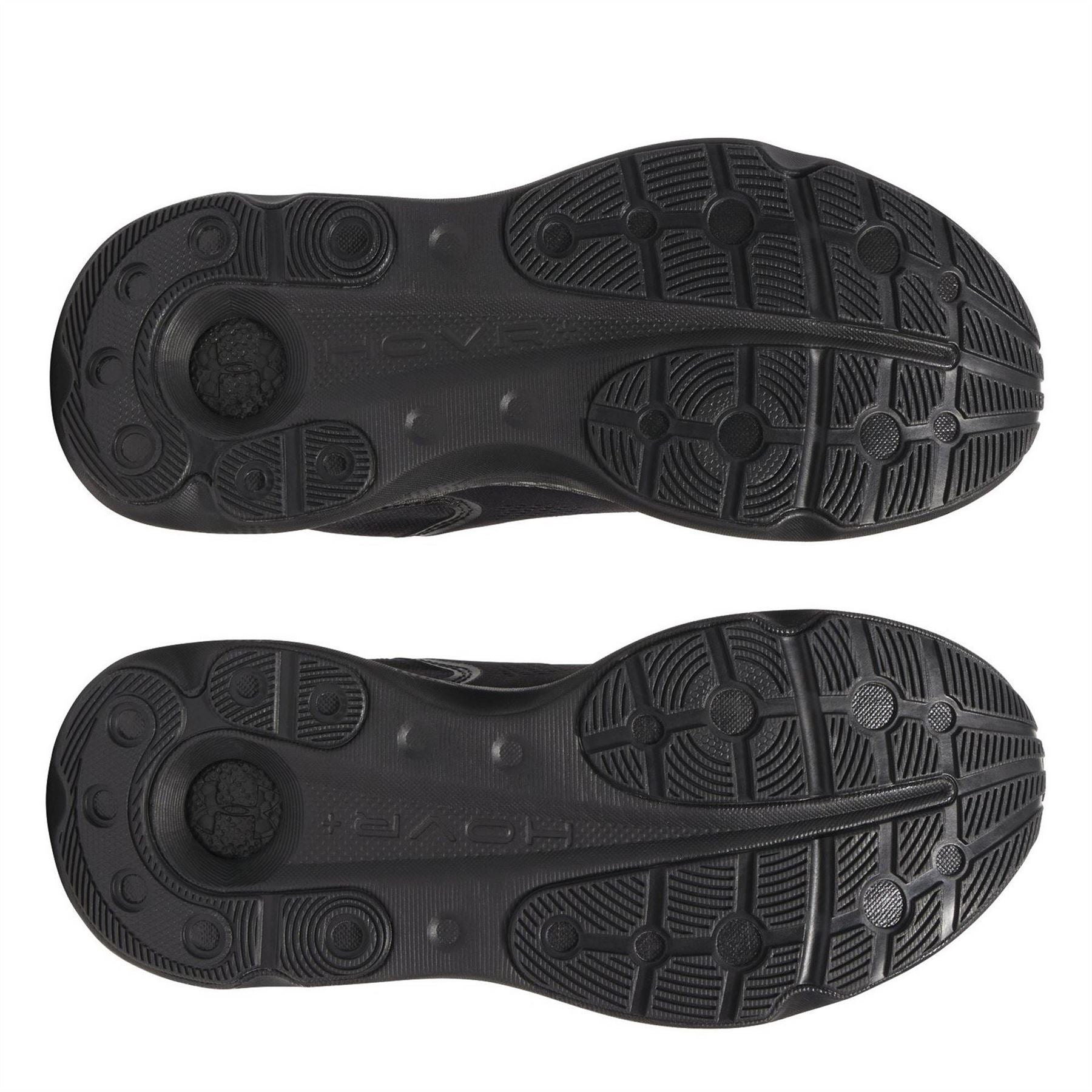 Under Armour Infinite Low Top Round Toe Sneakers