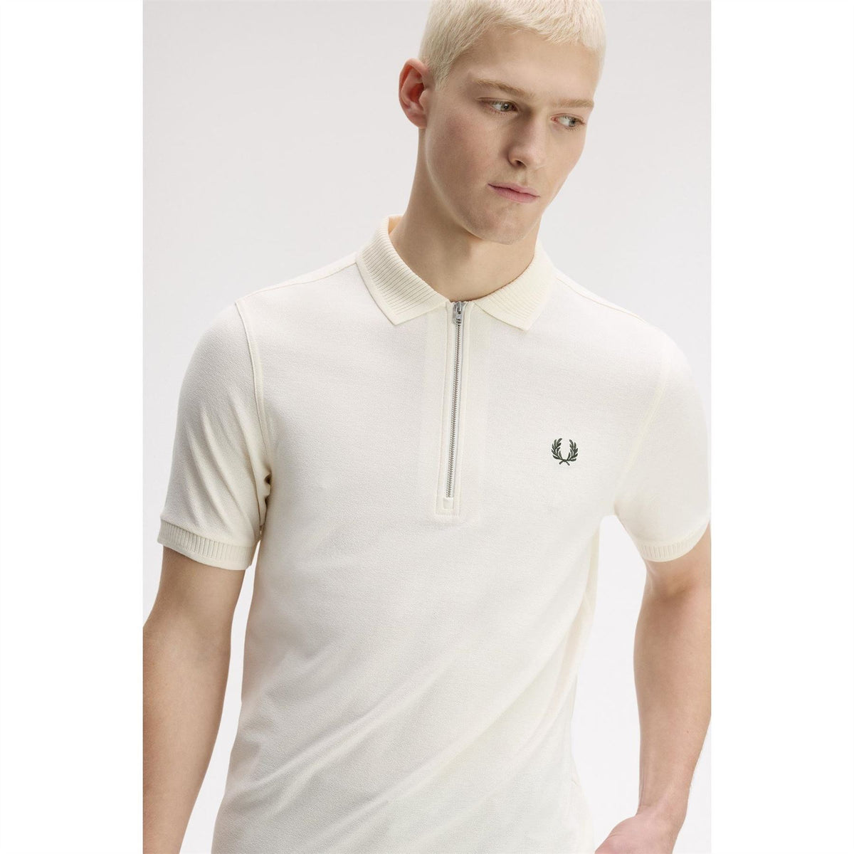 Fred Perry Crepe Zip Polo Sn71