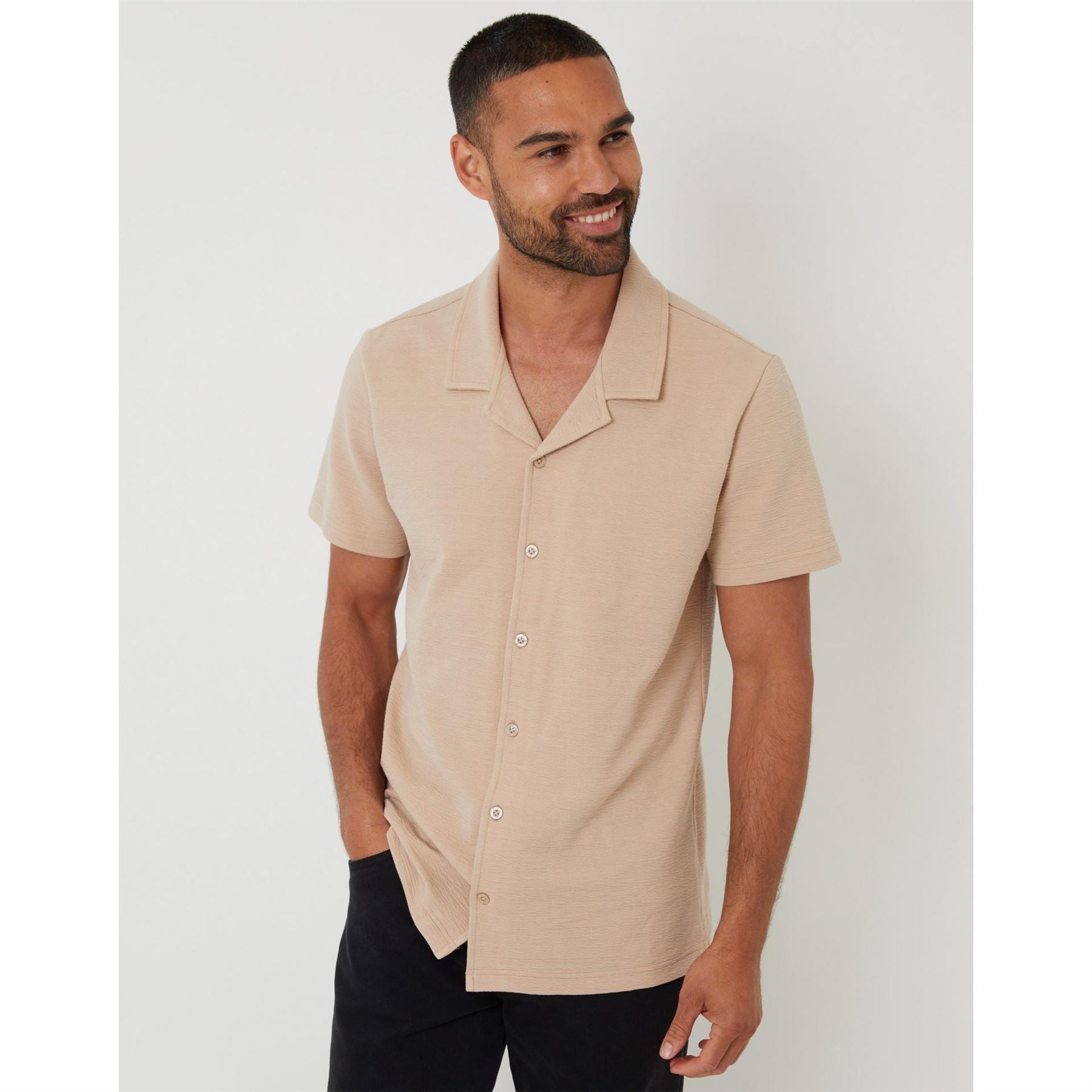Threadbare Embley Relaxed Fit Short Sleeve Shirt