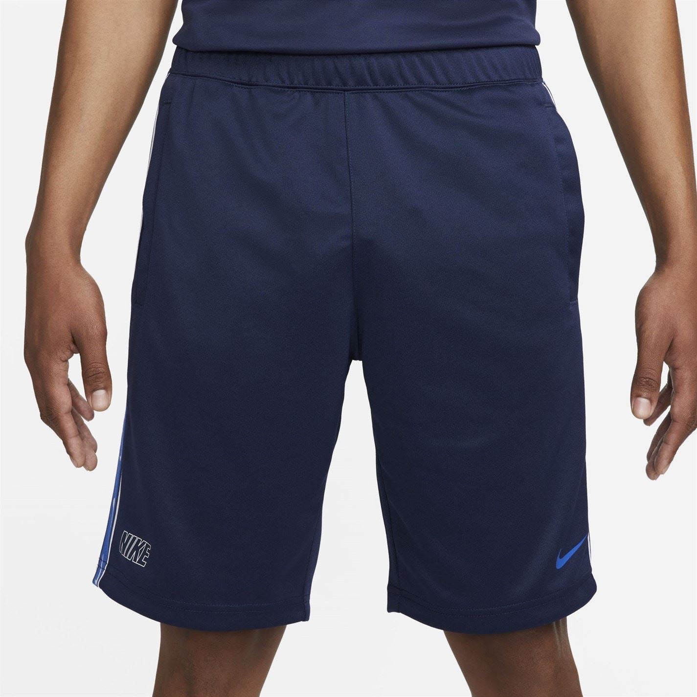 Nike Nsw Repeat Athletic Shorts
