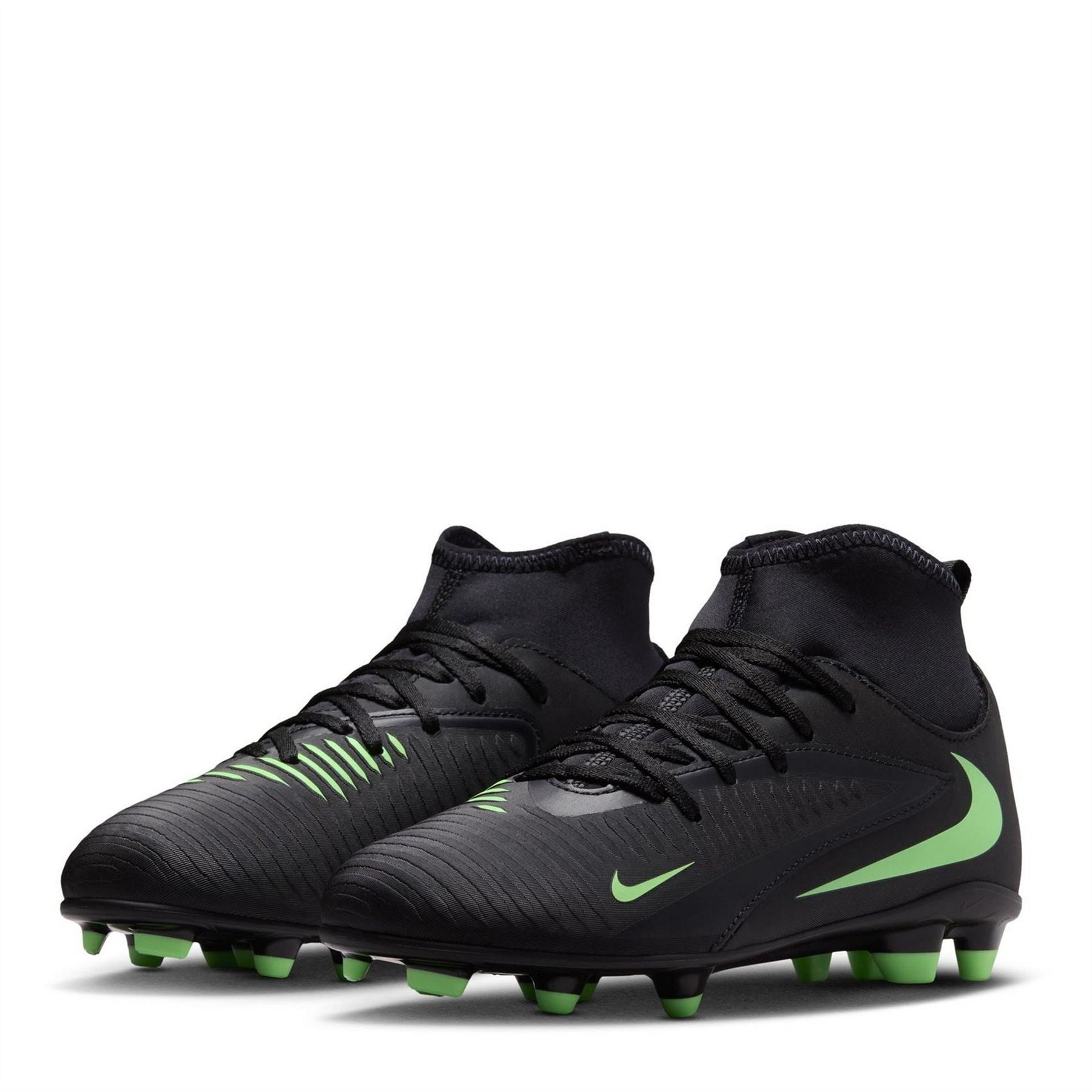 Nike Phantom 6 Club Juniors Multi Ground Football Boots