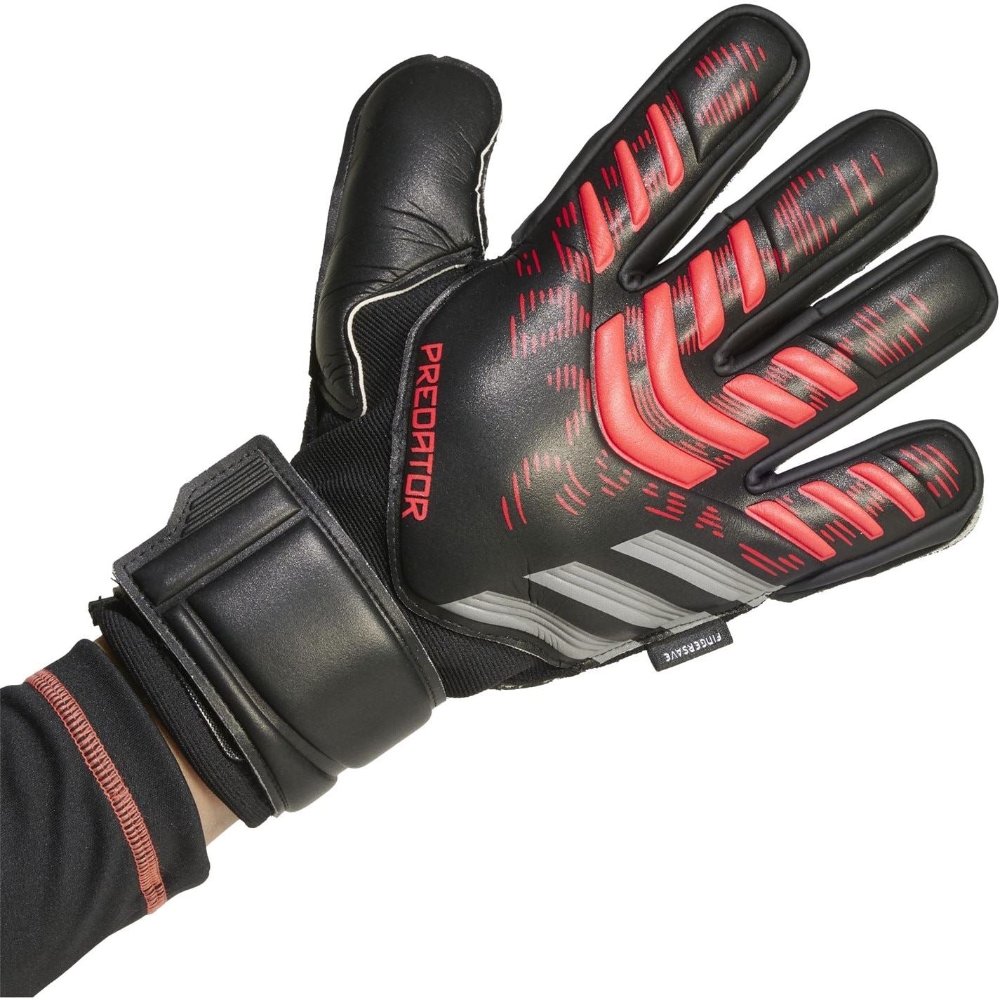 adidas Predator Match Fingersave Goalkeeper Gloves Adults