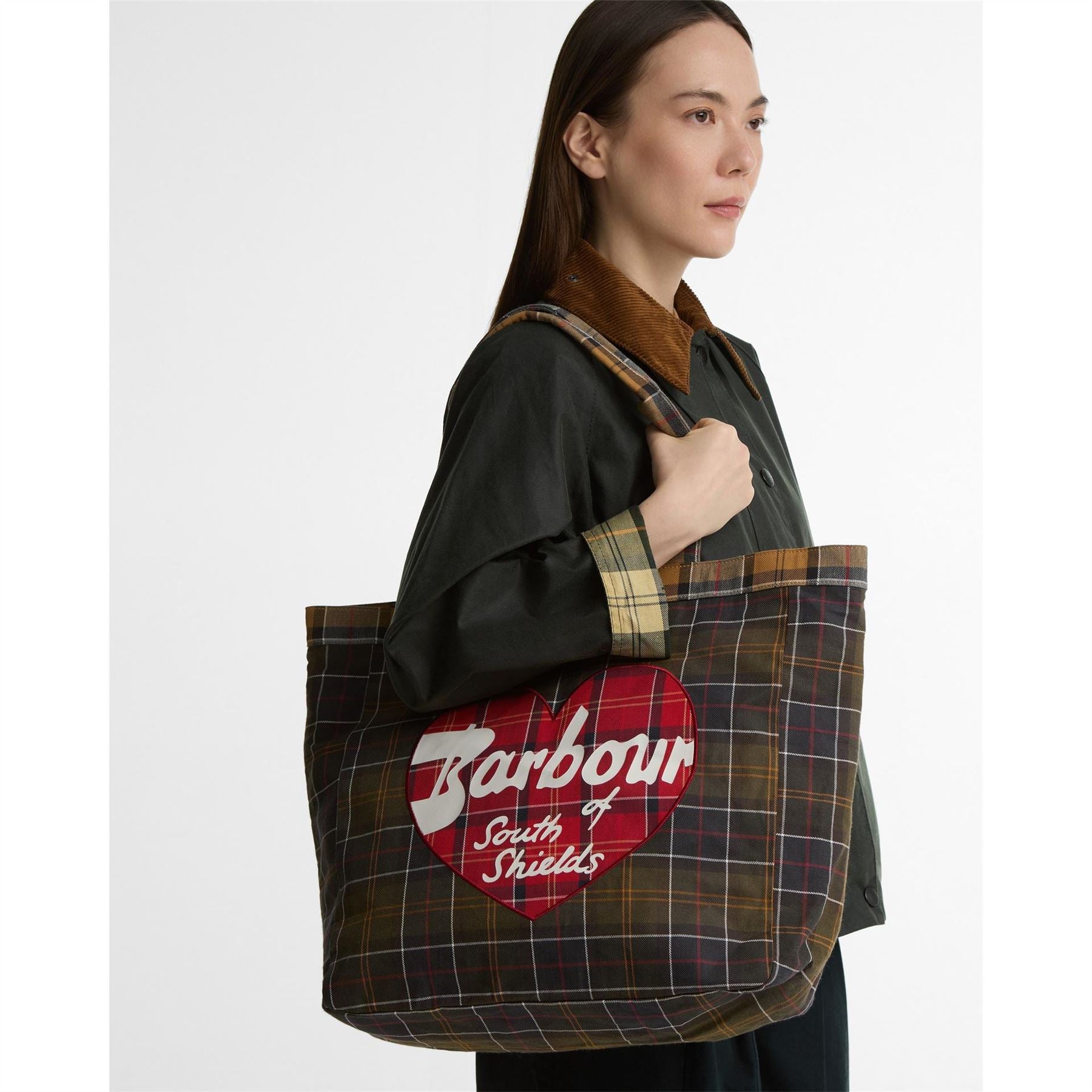 Barbour Heart Tote Ld64