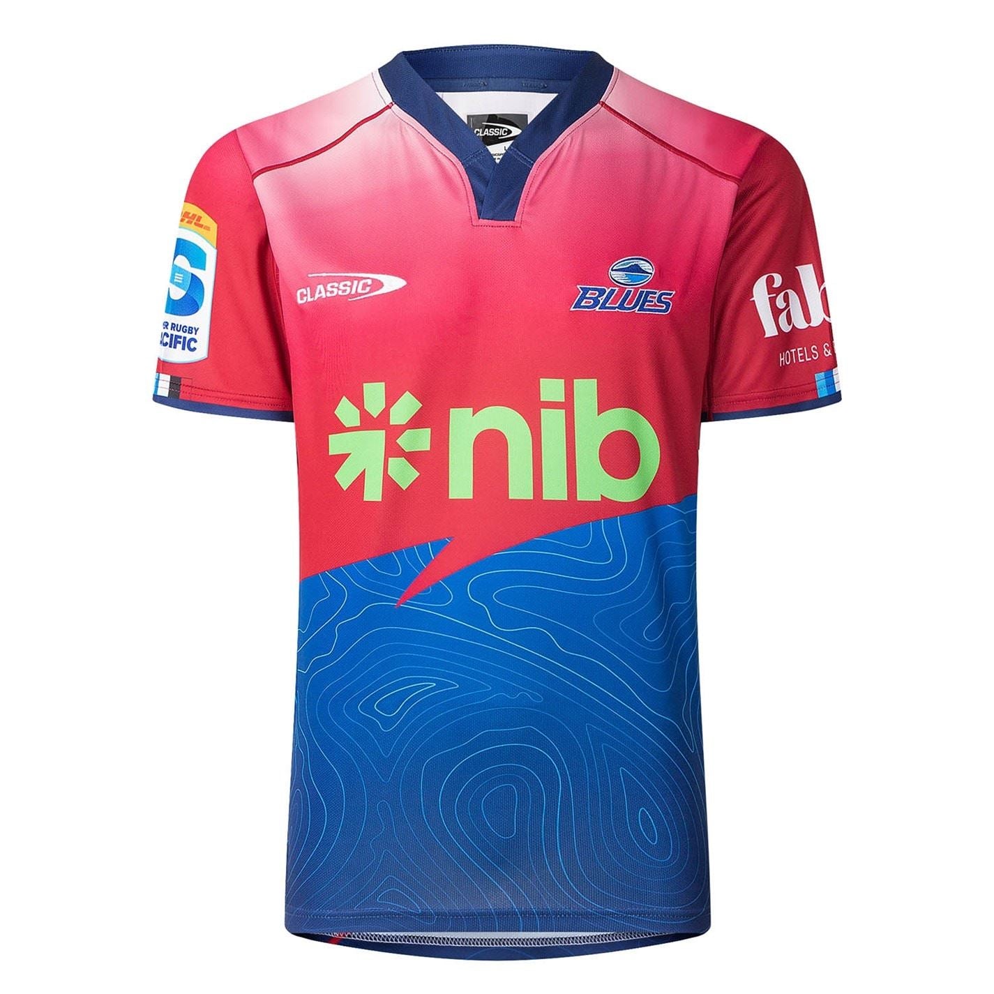 Classic Sportswear V-Neck Regular Fit Lettering T-Shirt