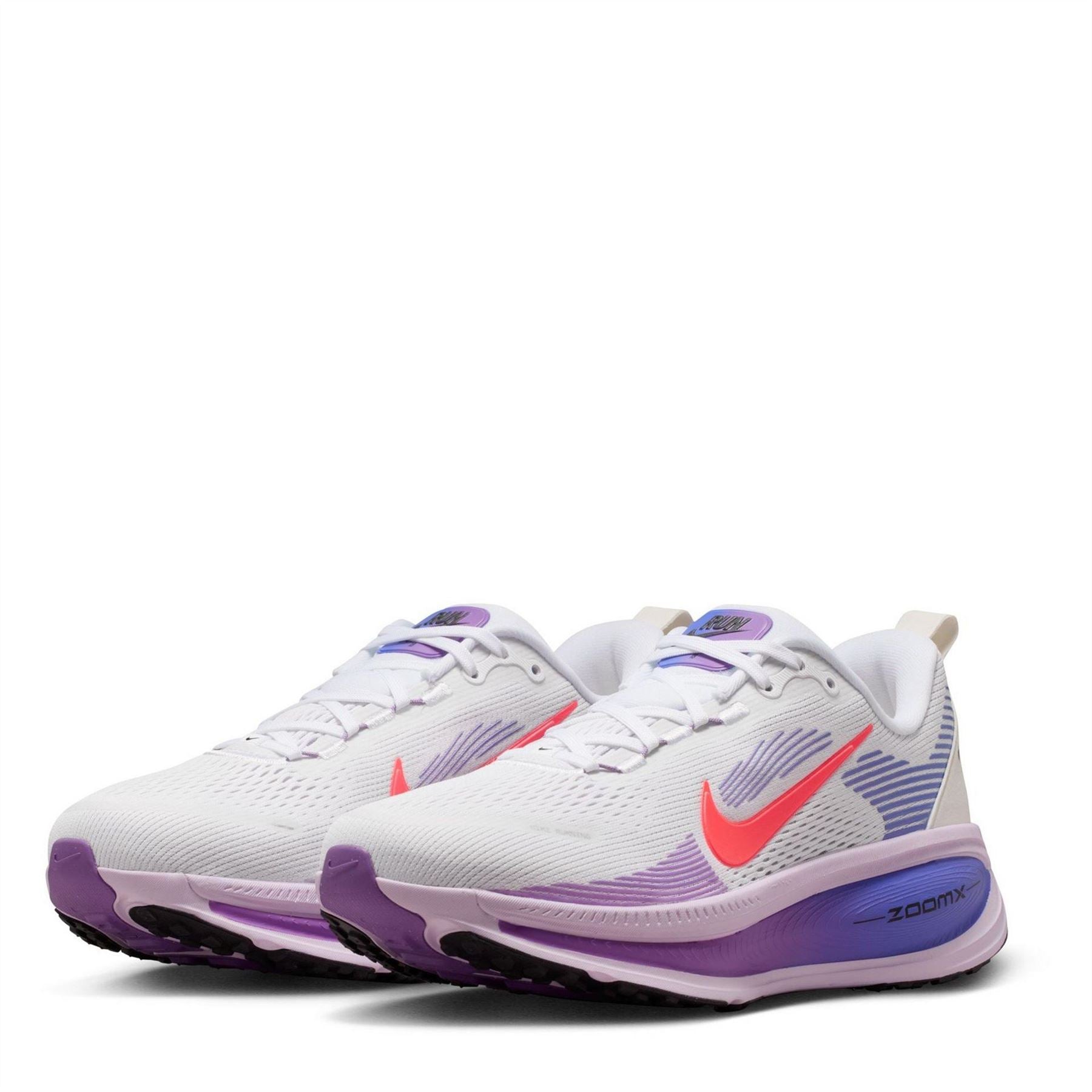 Nike Womens Vomero 18 Road Running Shoes