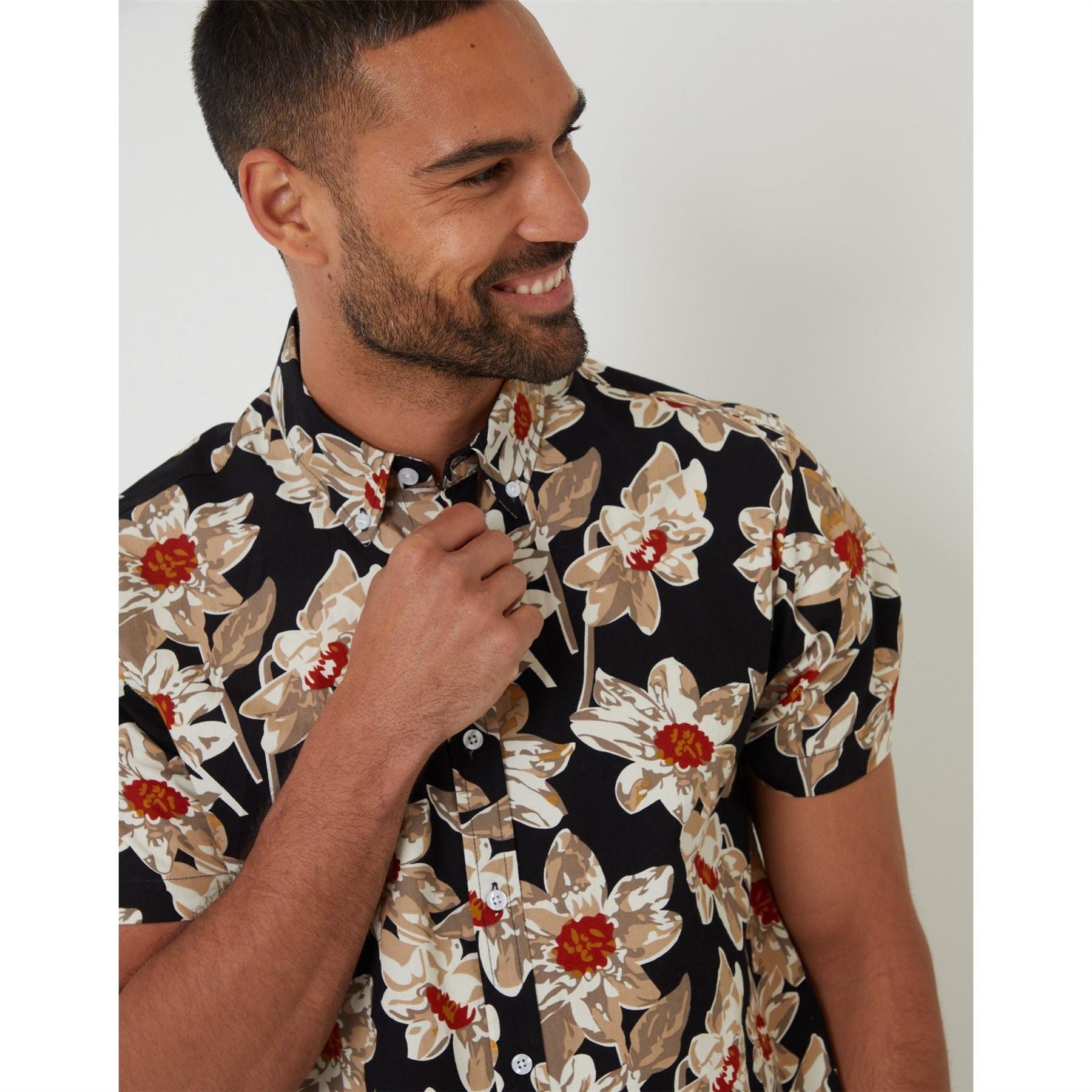 Threadbare Bellis Regular Fit Short Sleeve Shirt